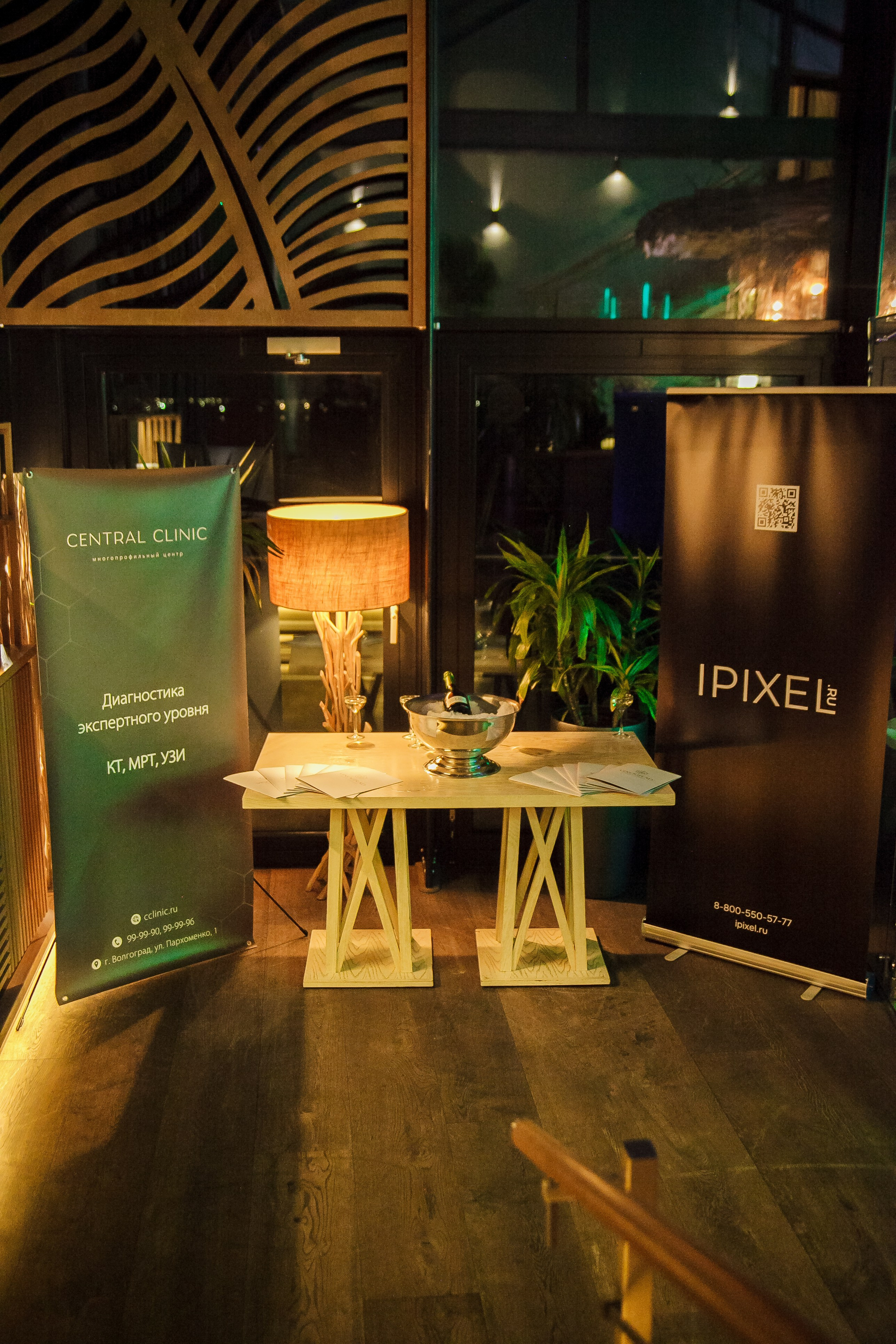 Гастроужин в ресторане Река с Шефповаром Владиславом Пискуновым. Свадебный и детский фотограф в Волгограде Слава Белов