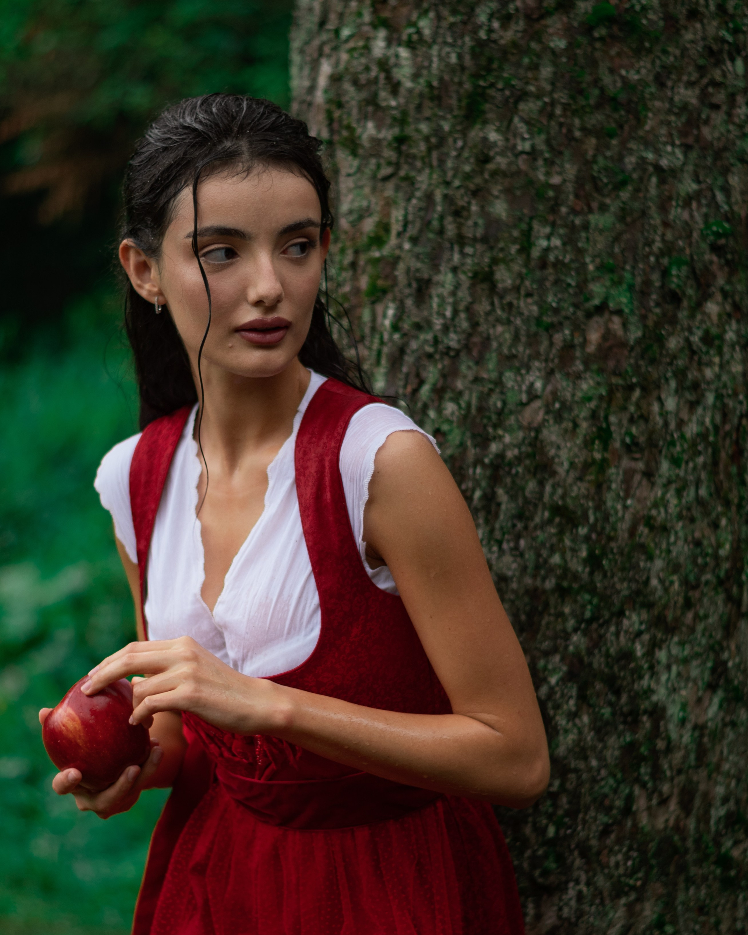 Женские портреты. Главная