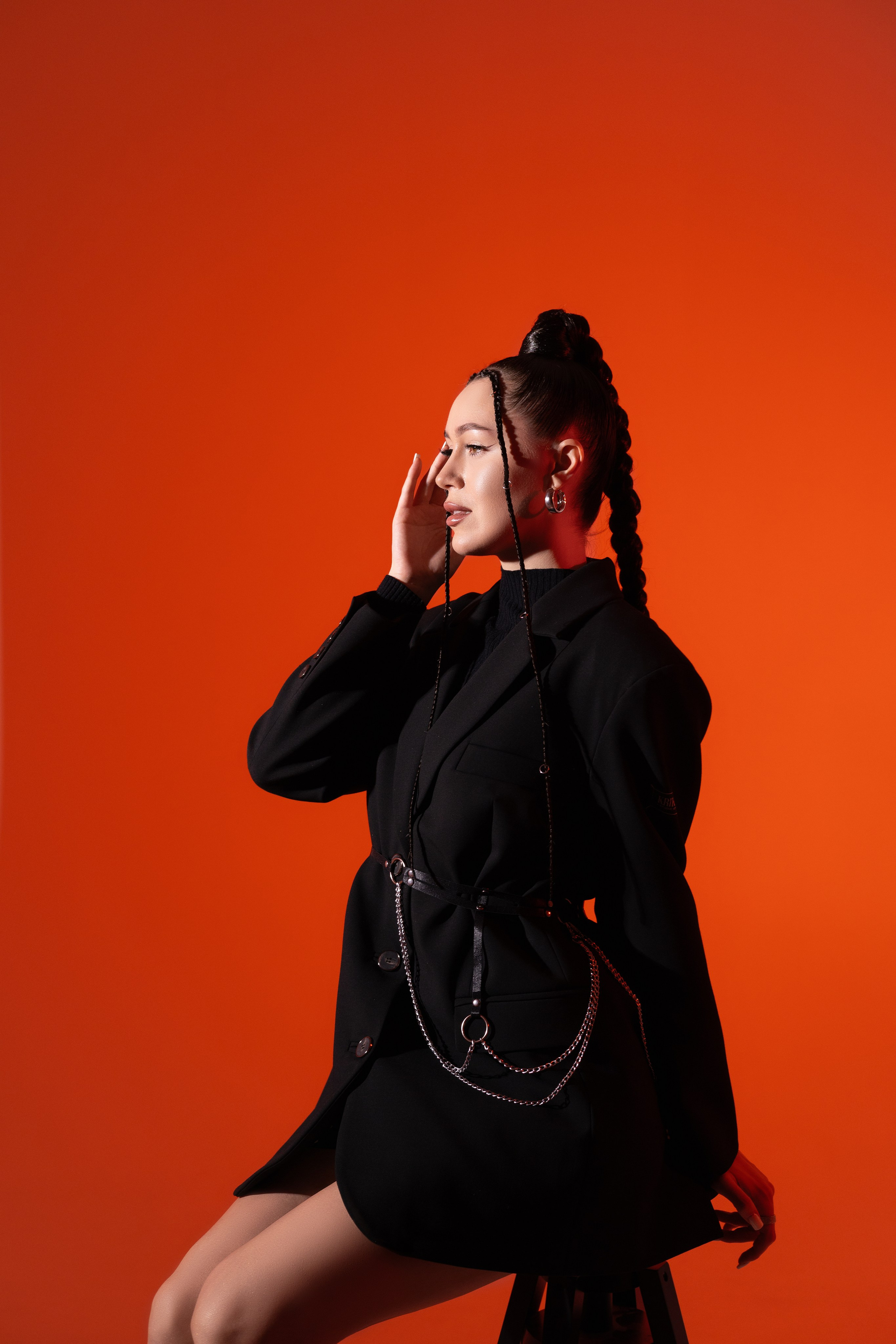 Цветной свет и фигуры. Фотограф Минск