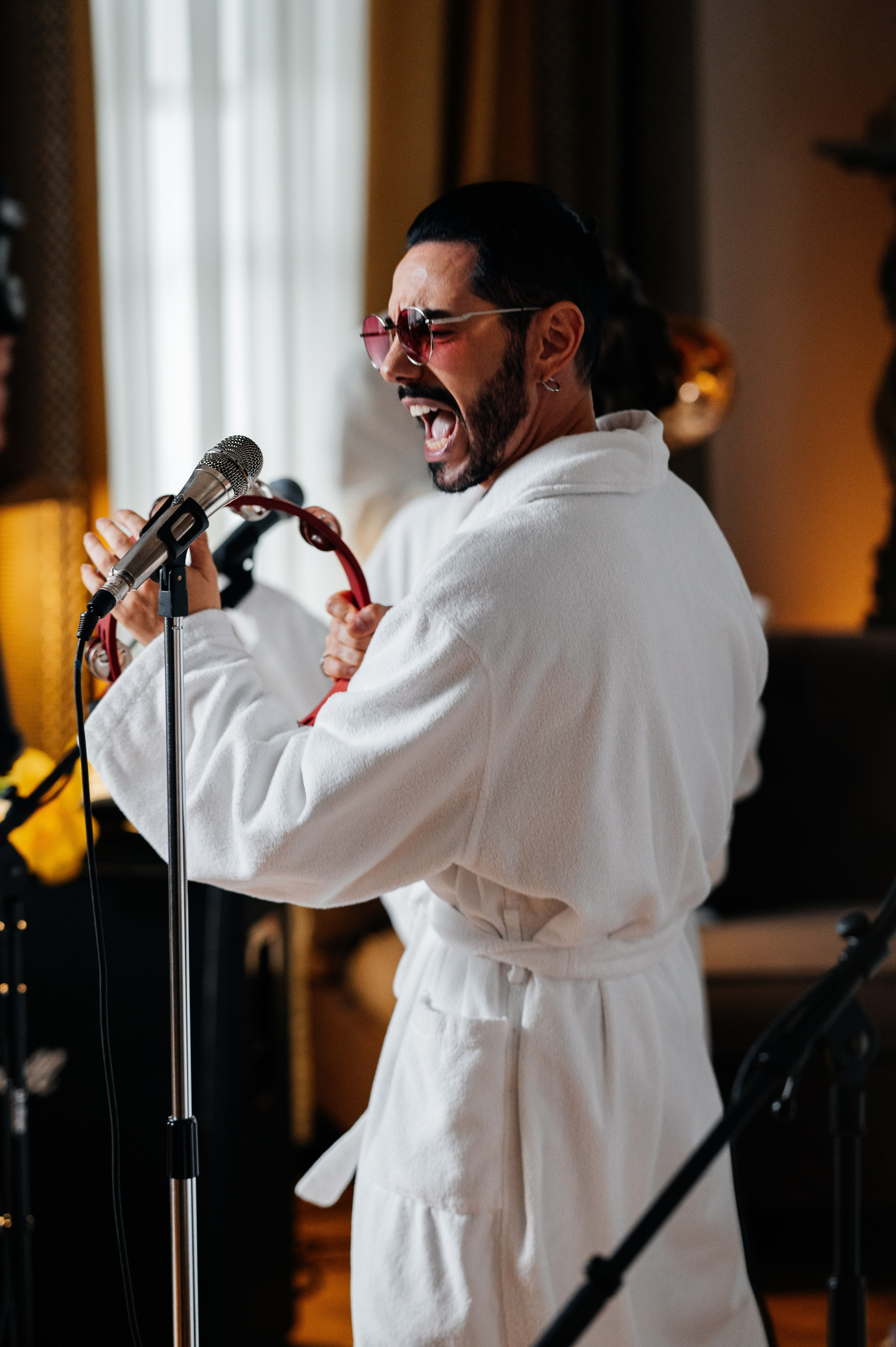 Тимур Родригез — Брюс Всемогущий. Wedding photographer in Moscow and around the world Andrey Medvednikov