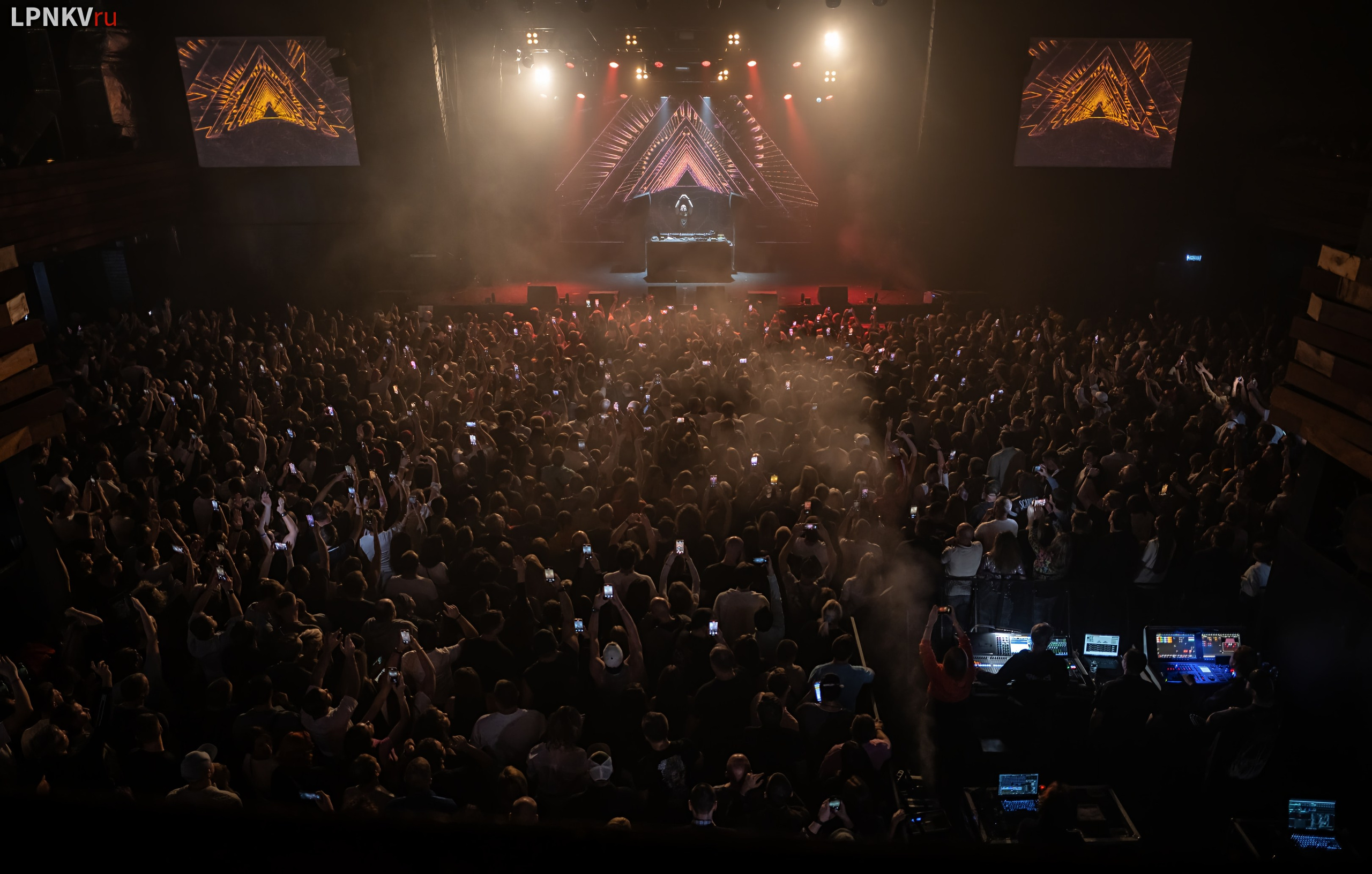 Paul Okanenfold at BASE club Moscow. Репортажный фотограф в Москве