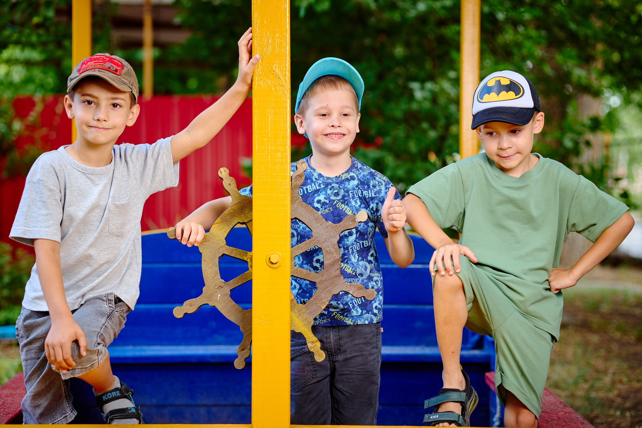 Пример летней съемки в детском саду № 92 Старшая группа Радуга. Фотограф Выпускные альбомы Таганрог Сергей Коробченко