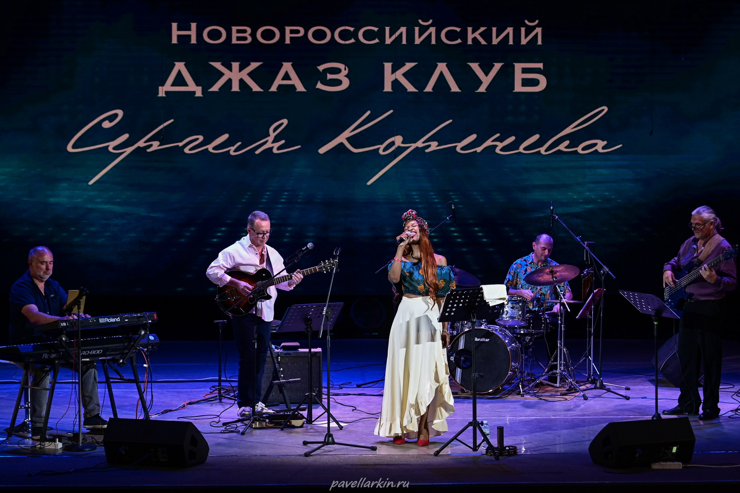 Wendy Kay и Сергей Коренев Project концерт в Новороссийске. Спортивный фотограф, фотожурналист Павел Ларькин