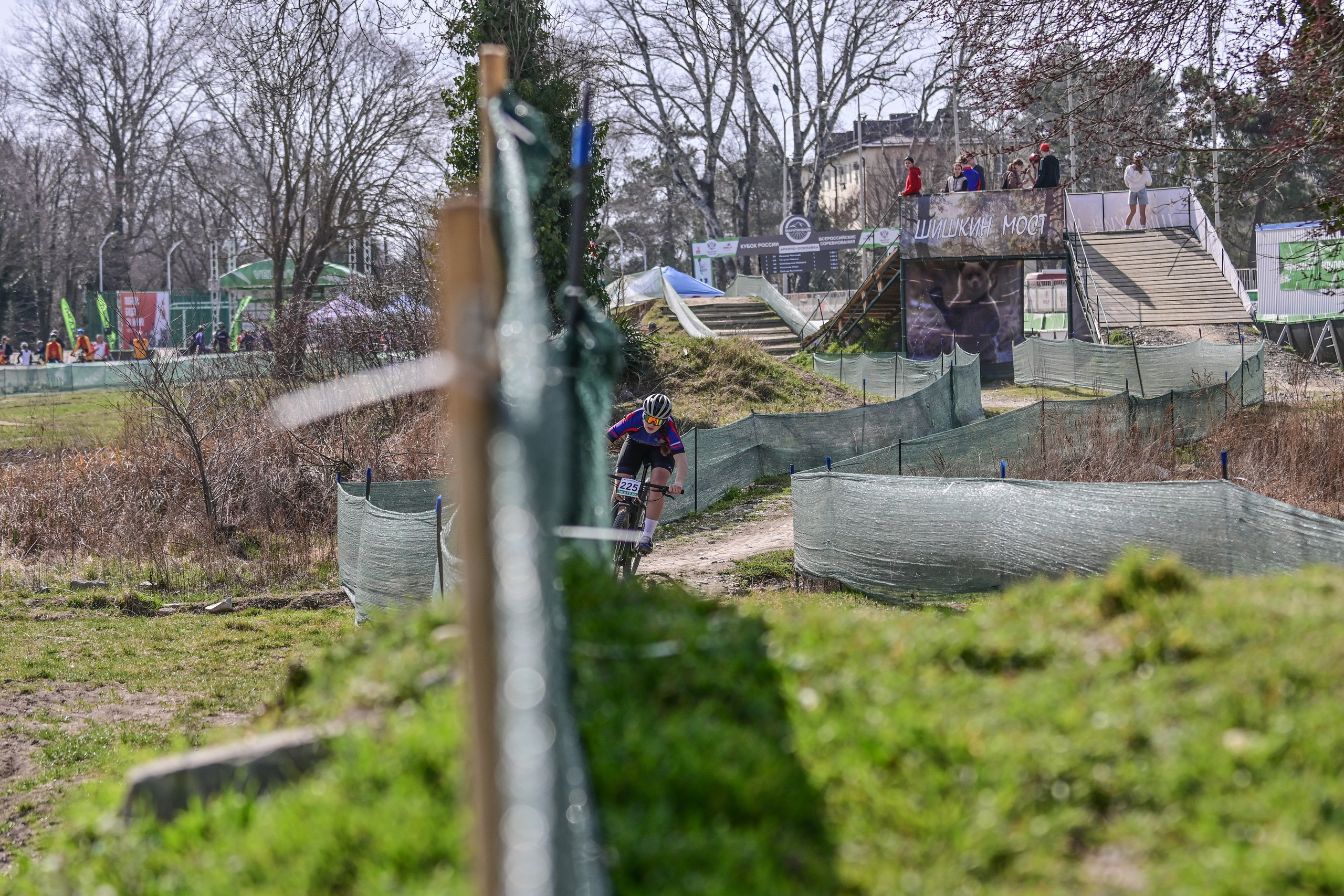Маунтинбайк, кросс-кантри в Архипо-Осиповке 16 марта 2025. Спортивный фотограф, фотожурналист Павел Ларькин