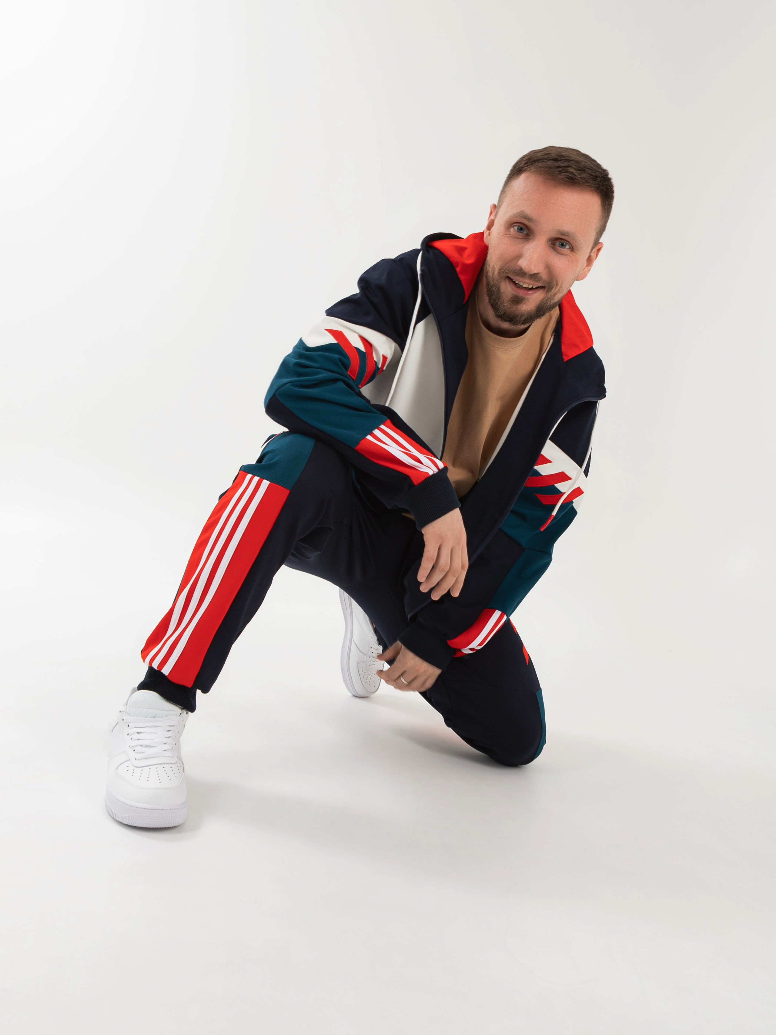 Модельная. Главная