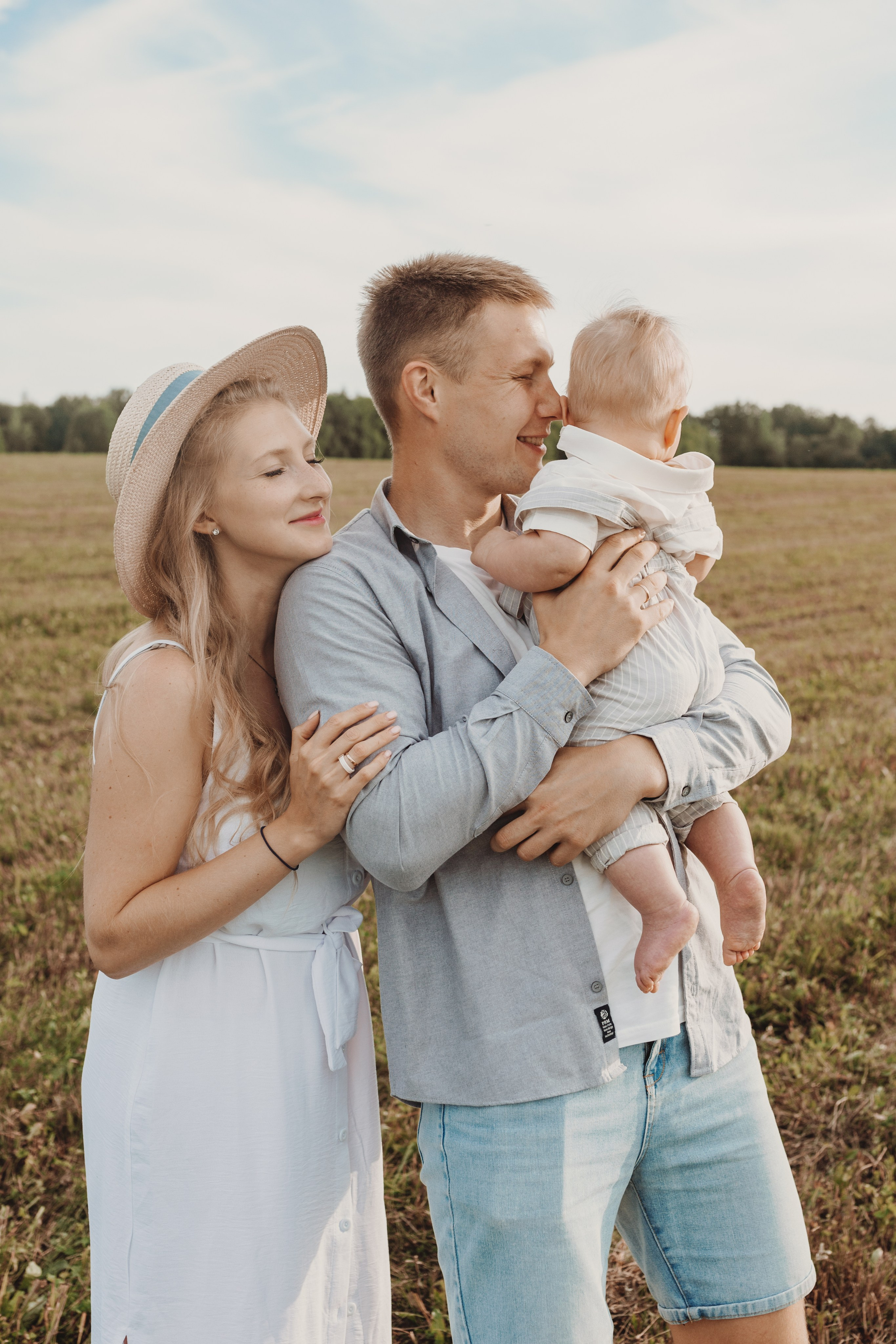 Арина, Максим, Иван. Контент–фотограф | Леся Лесная