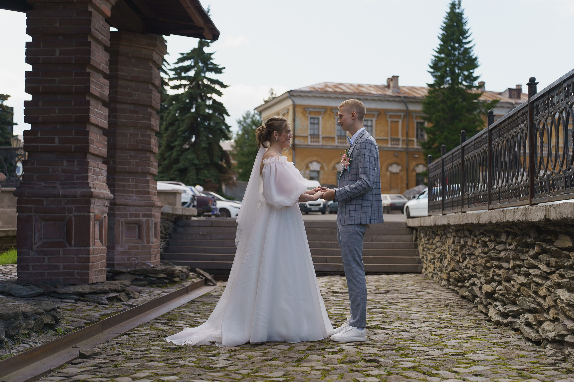 Свадебная прогулка. Свадебный фотограф в Екатеринбурге Евгений Карась