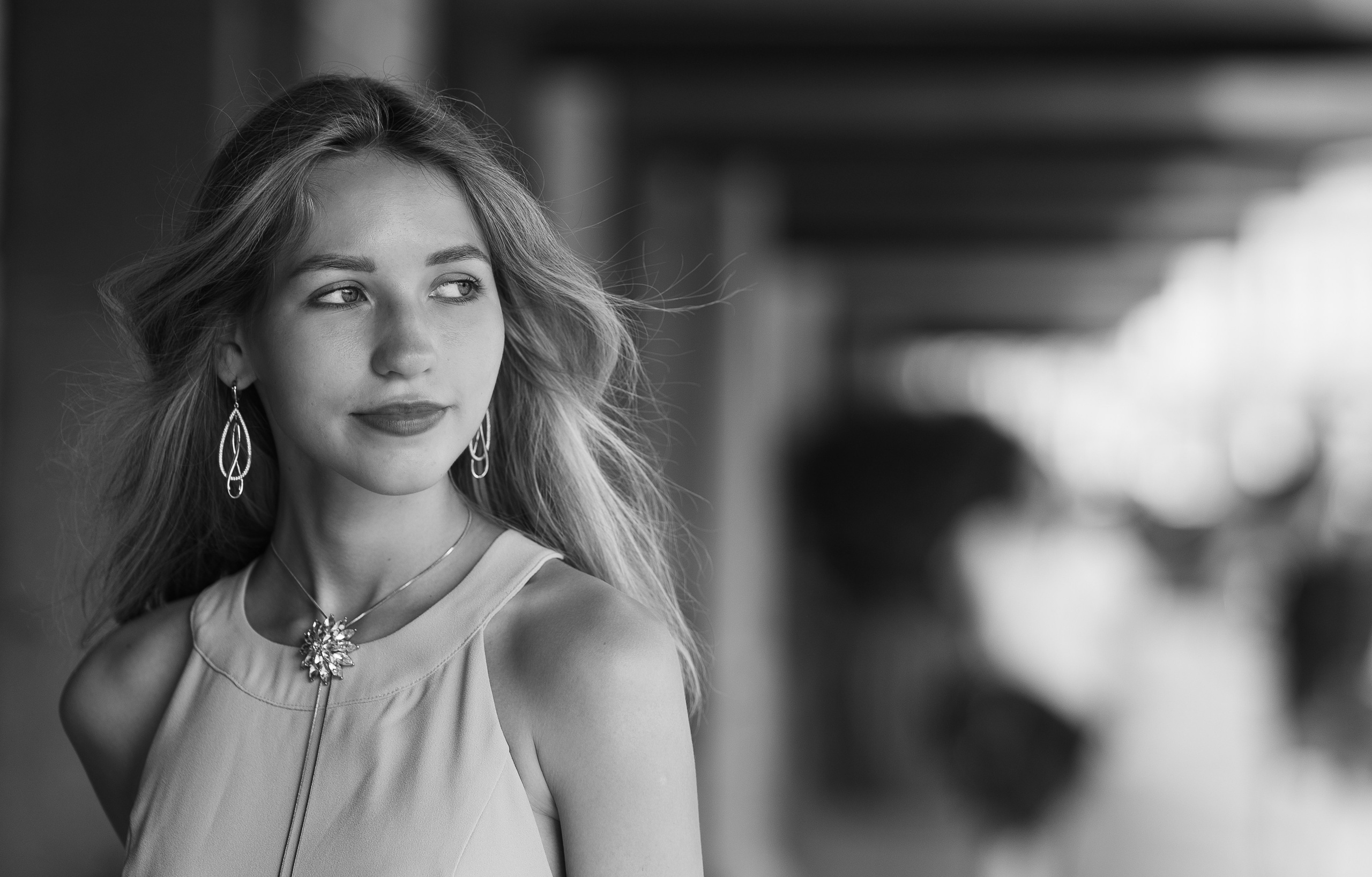 Прогулка по городу. Портрет. Санкт-Петербург, лето 2024. Главная