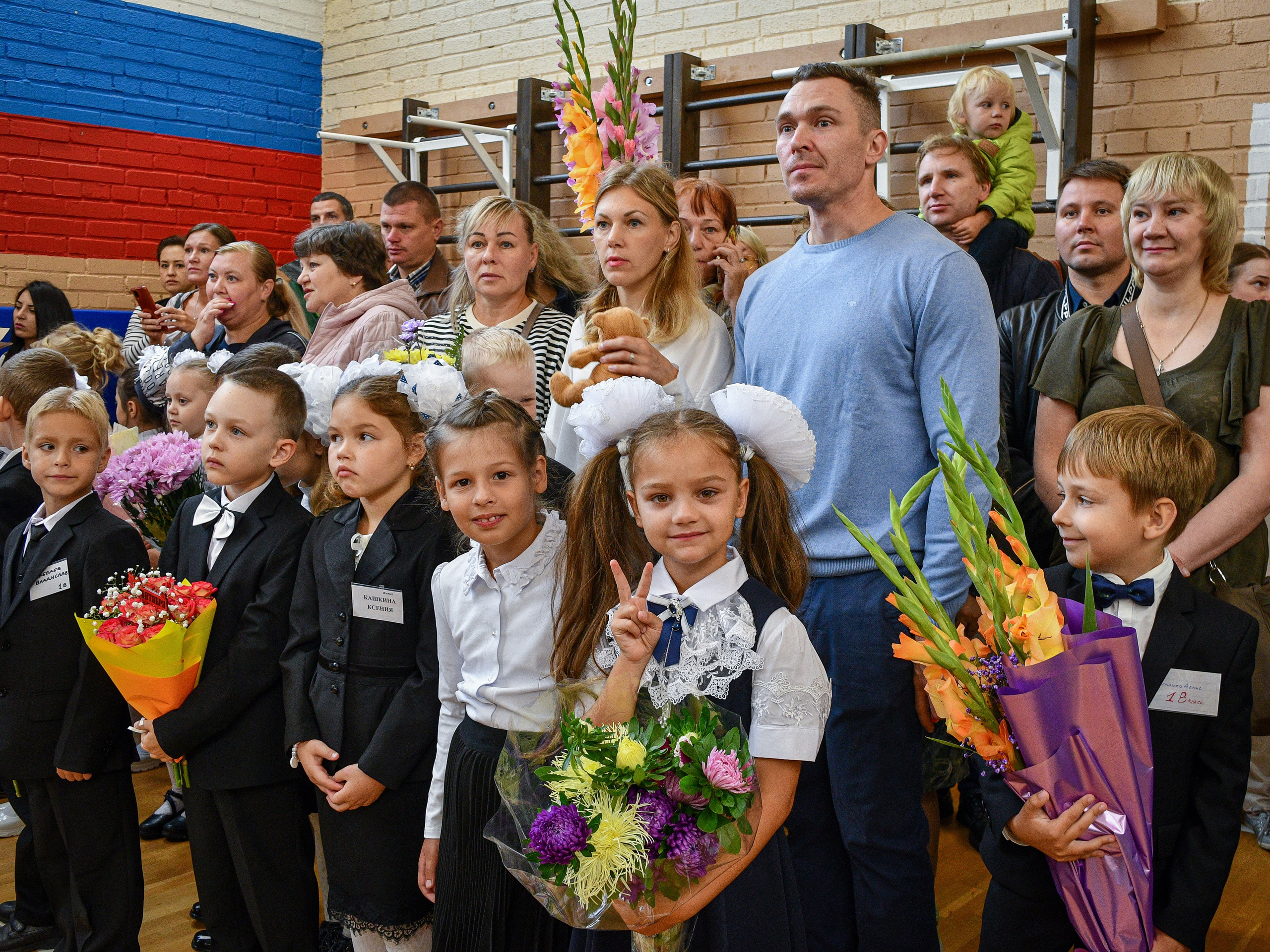 Линейка в 1 классе. Фотограф в Санкт-Петербурге Ксения Яковчук