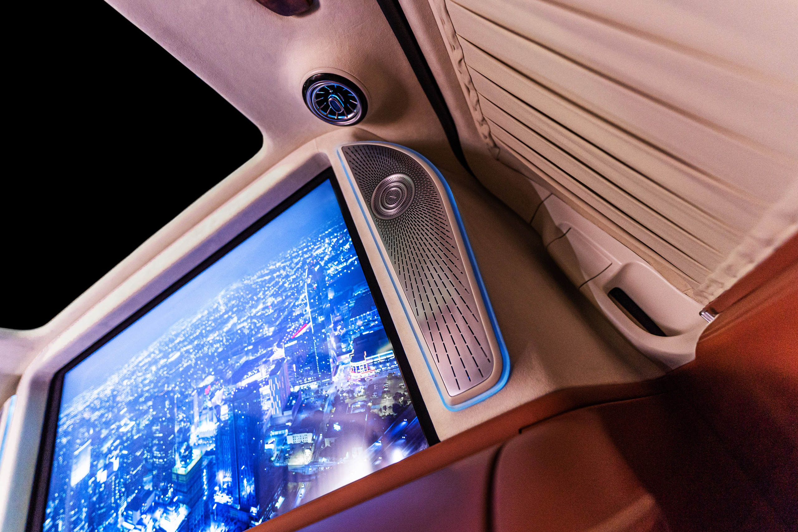 V-Class Brown Yacht. Автомобильный фотограф в Москве | Базилев Александр