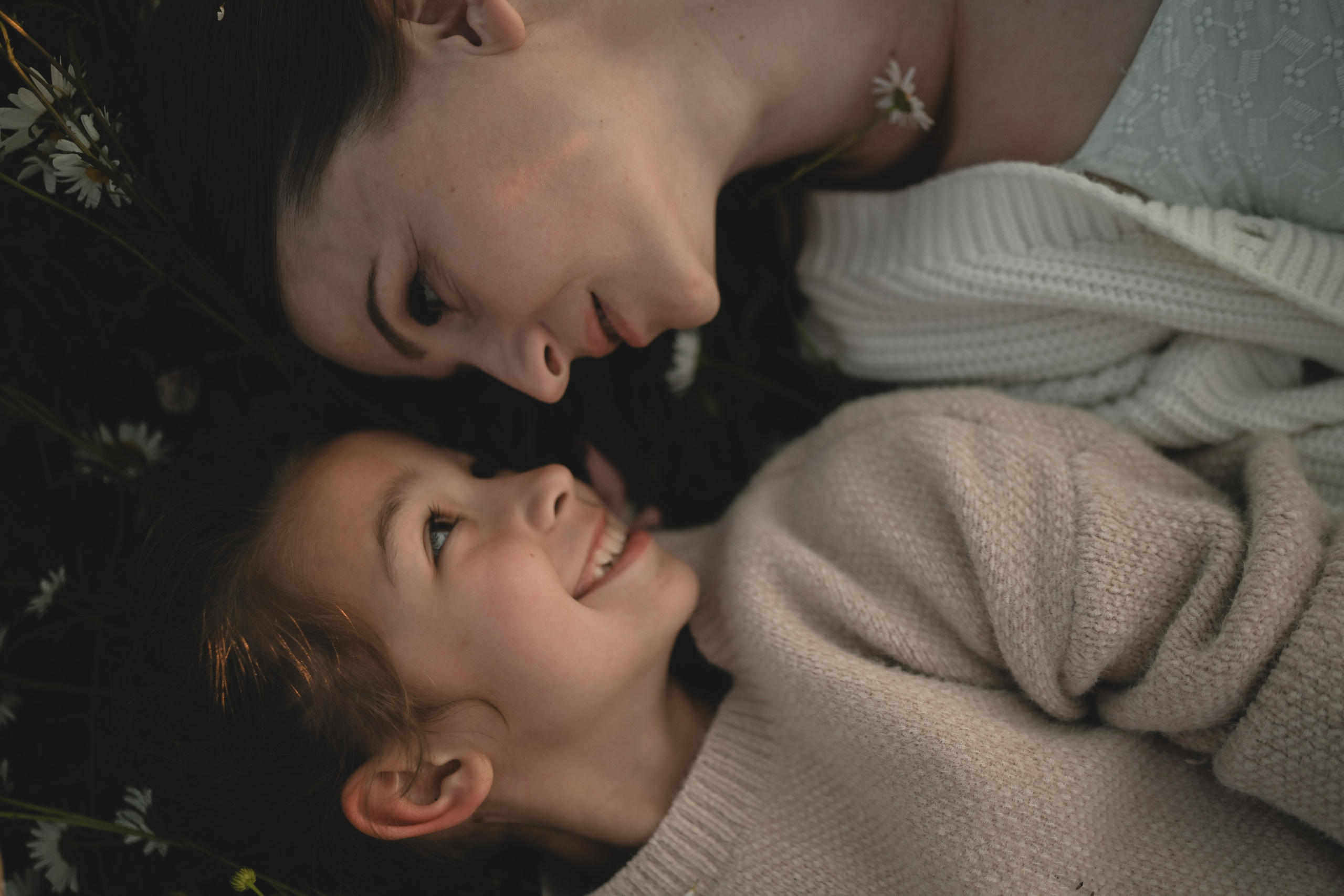 Семейная фотосессия в ромашковом поле в Крыму. Свадебный и семейный фотограф и видеограф, Крым, Москва, Санкт -Петербург