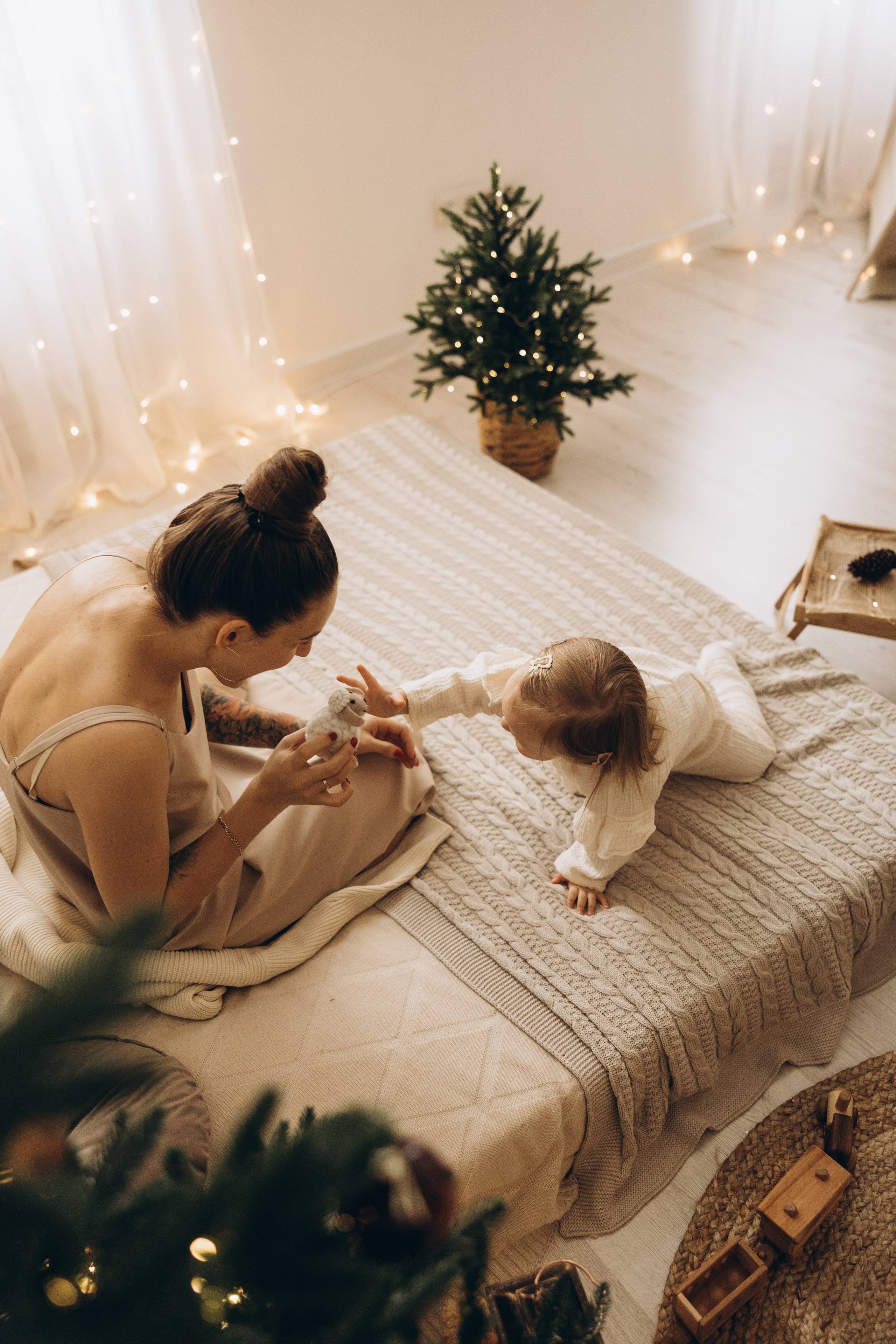 Ольга и Мирослава НГ. Семейный фотограф в Москве Виктория Ястребинская