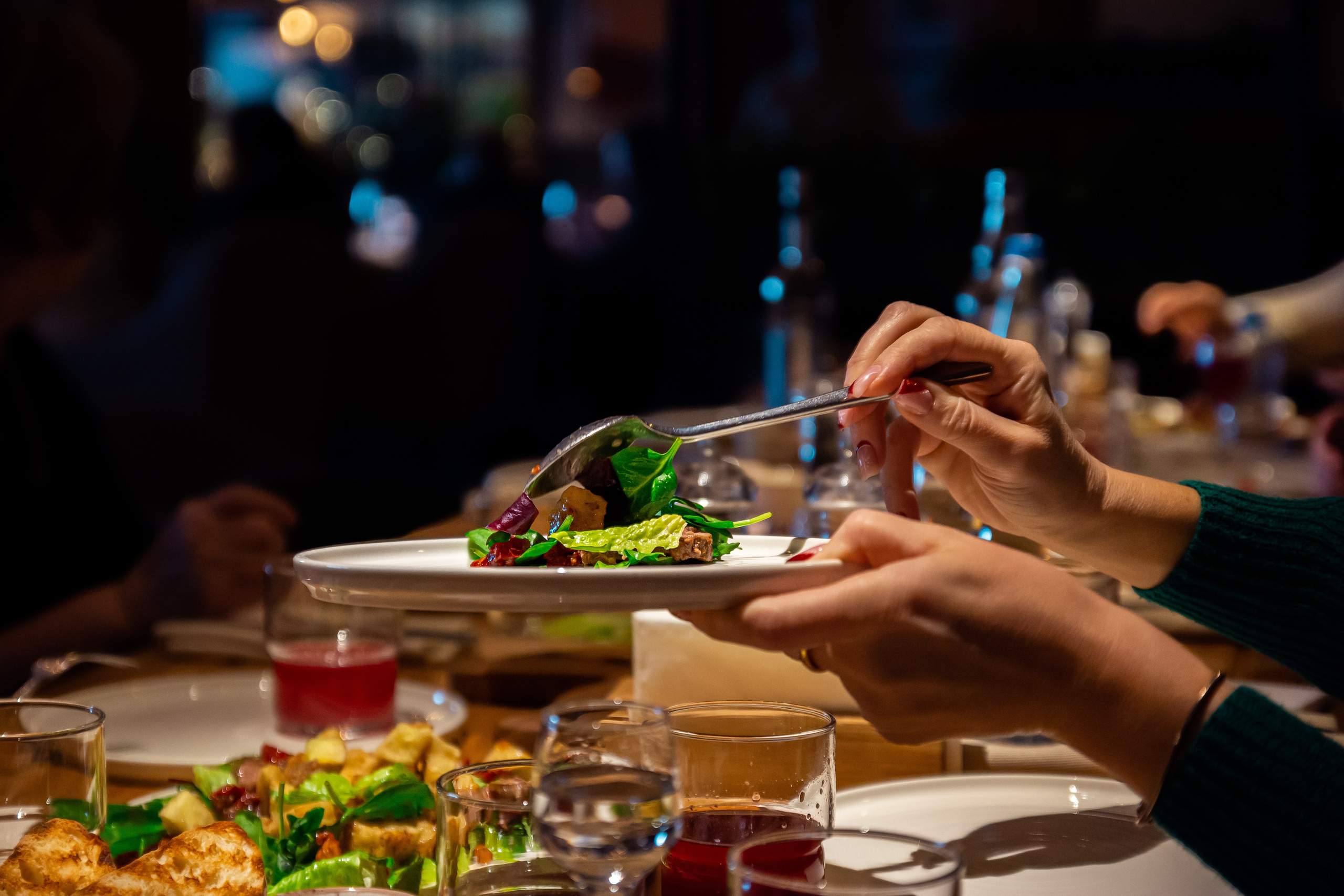 Портфолио. Фотограф — Роман Тихомиров. Выпускные альбомы Иваново / Роман Тихомиров