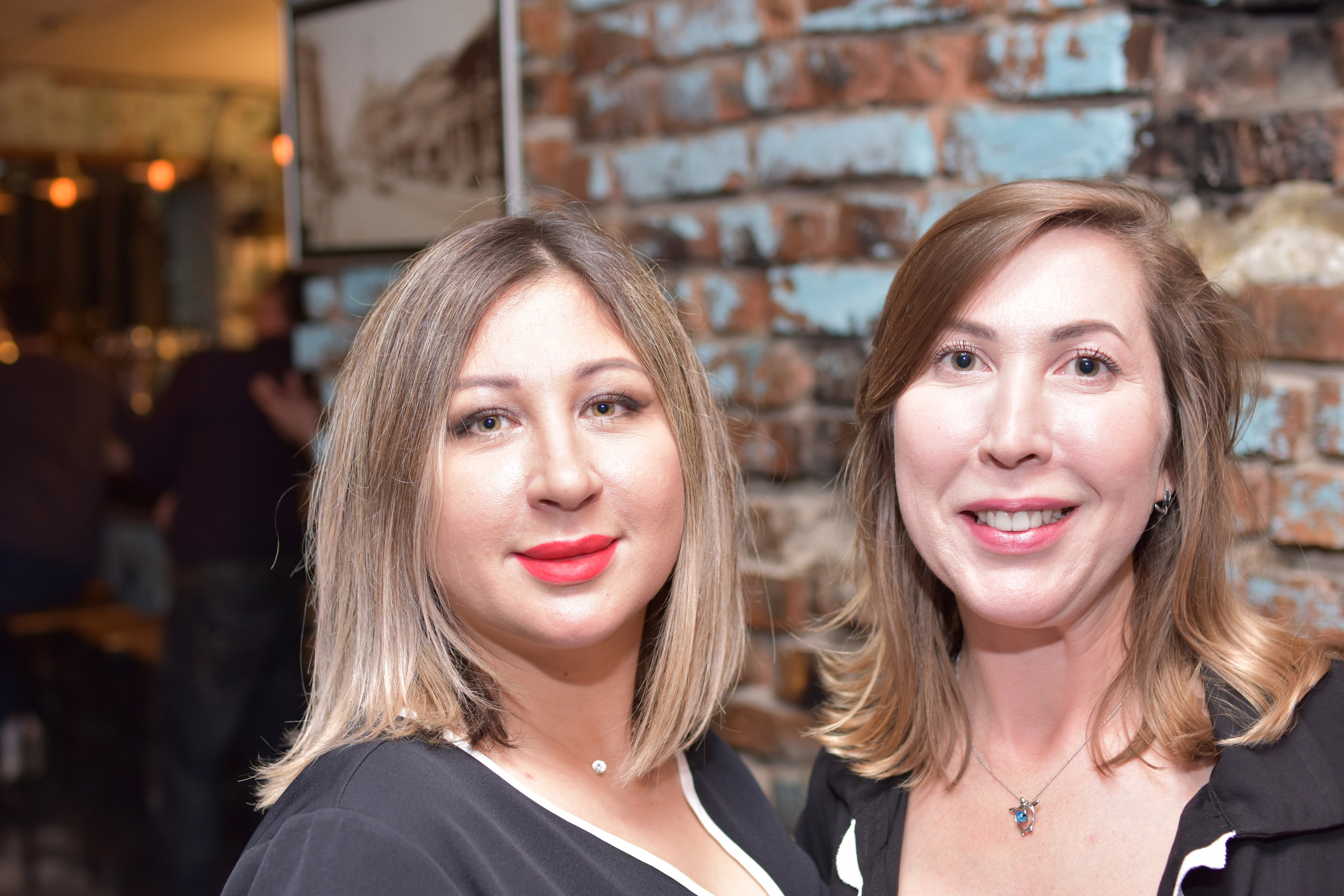 Hard Rock Cafe — Торжественный праздник дня рождения. Фотограф Владивосток (художественный портрет, празднование, торжество, мероприятие, фотопрогулка)