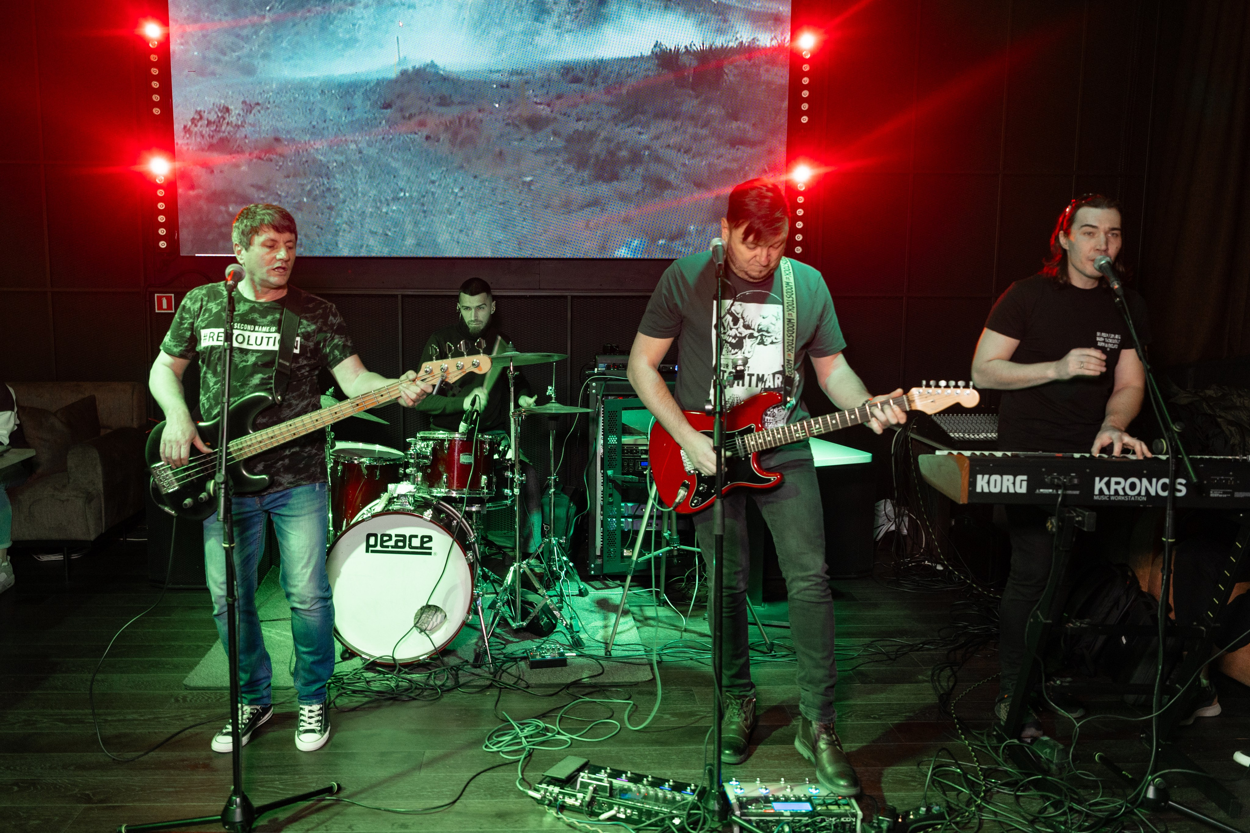 Мята Platinum Атлантис. Фотограф Никита Комаров