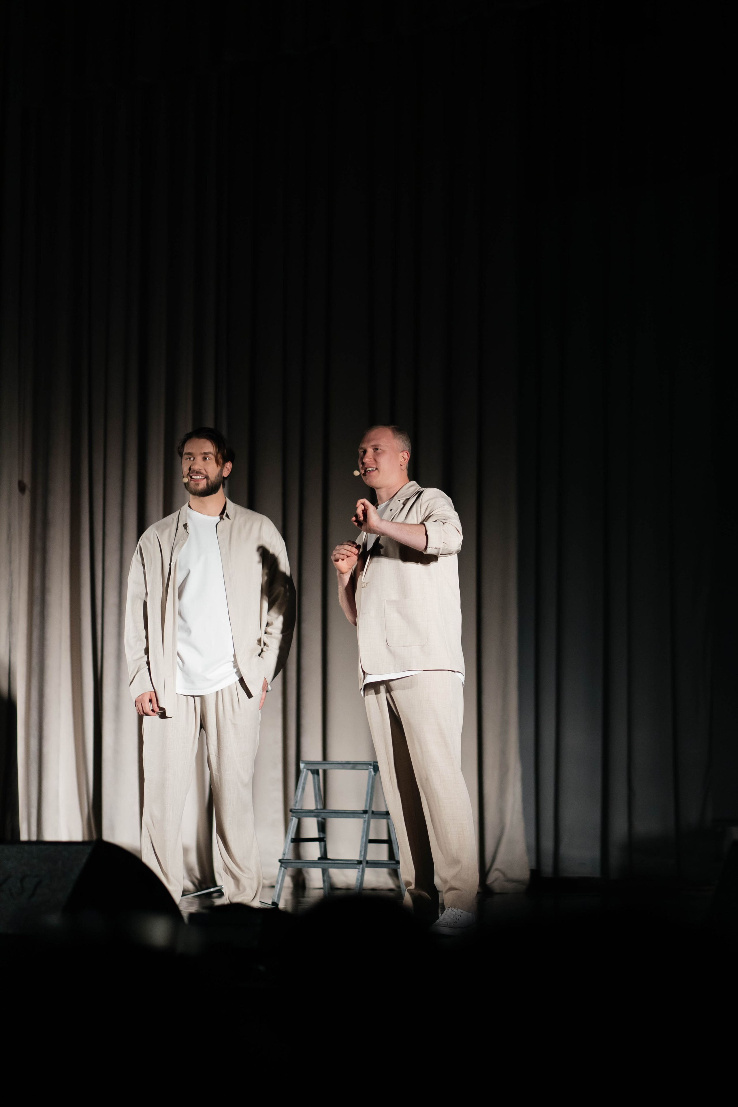 НИТЬЯ " В объятьях неба». Женский фотограф в Оренбурге Ирина Заводчикова