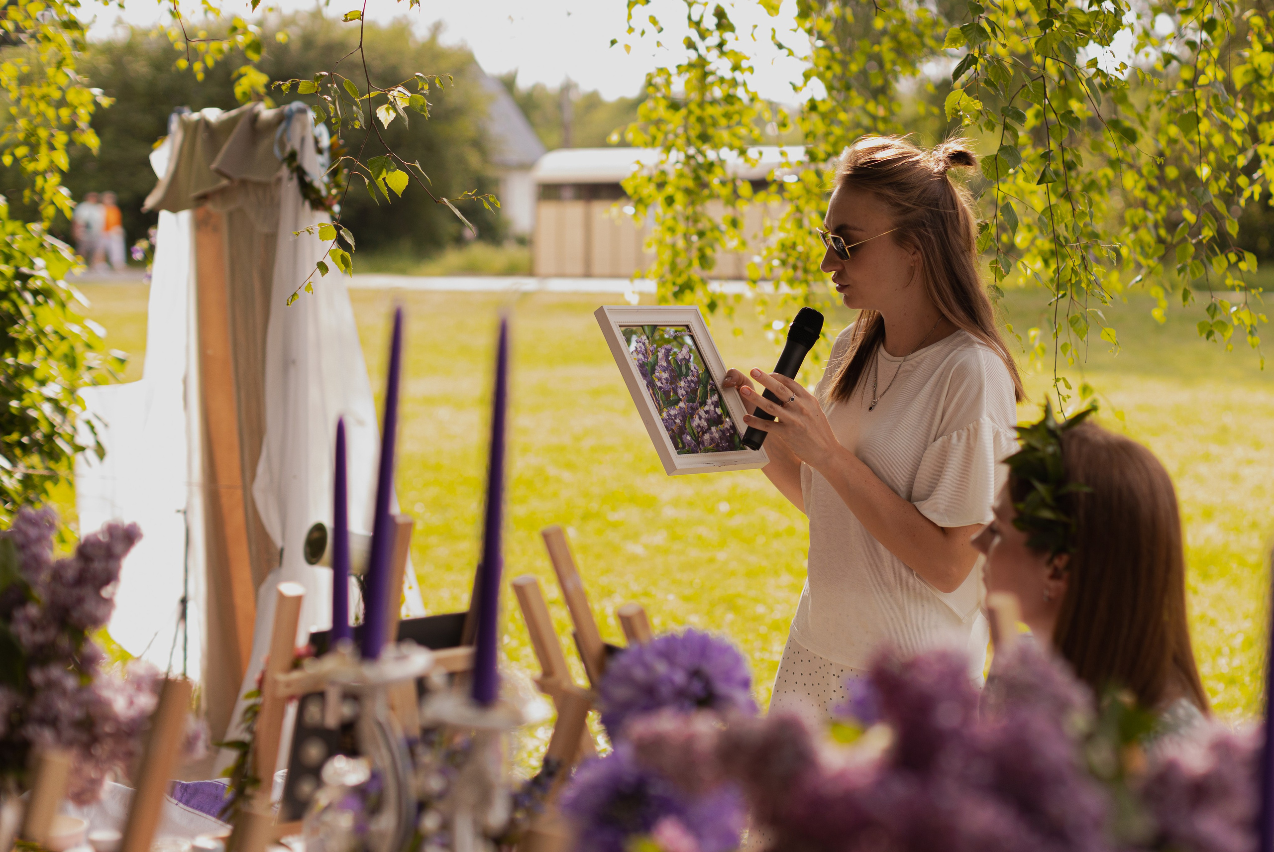 Мк Сирень на зеркале (девичник в парке). Анастасия Ракчеева Художник