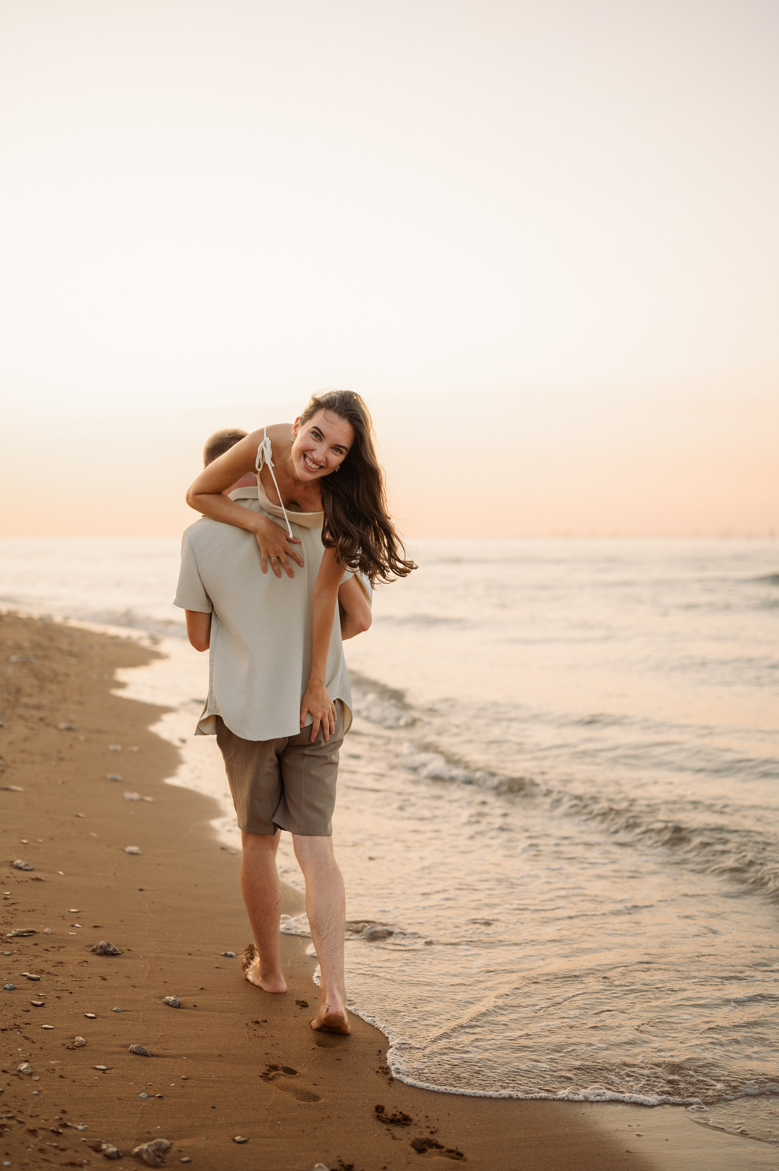 Предсвадебная съёмка на море🌊. Свадебный и семейный фотограф в Краснодаре Алина Мельник