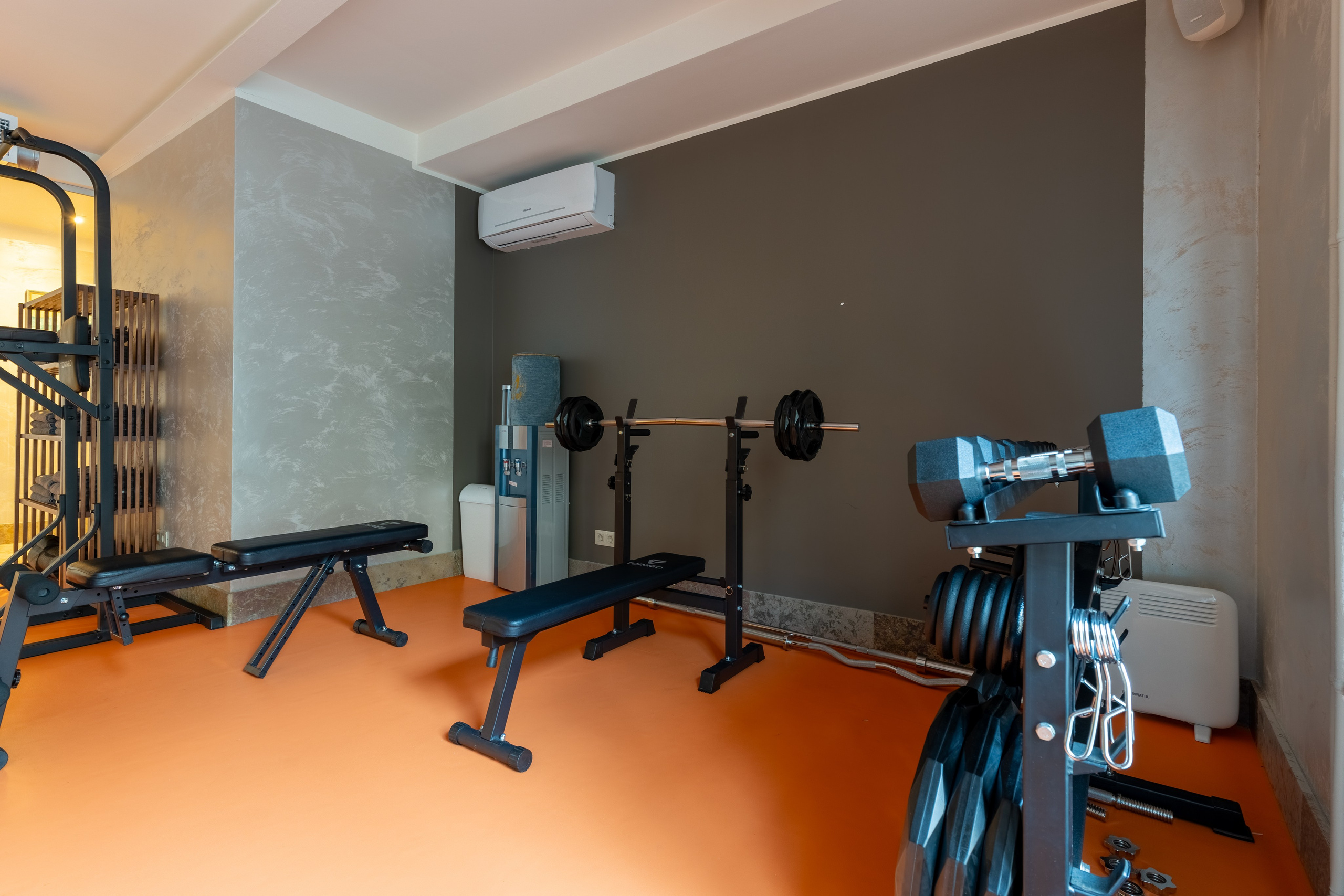 Интерьерная фотосъёмка фитнес-клуба в СПб