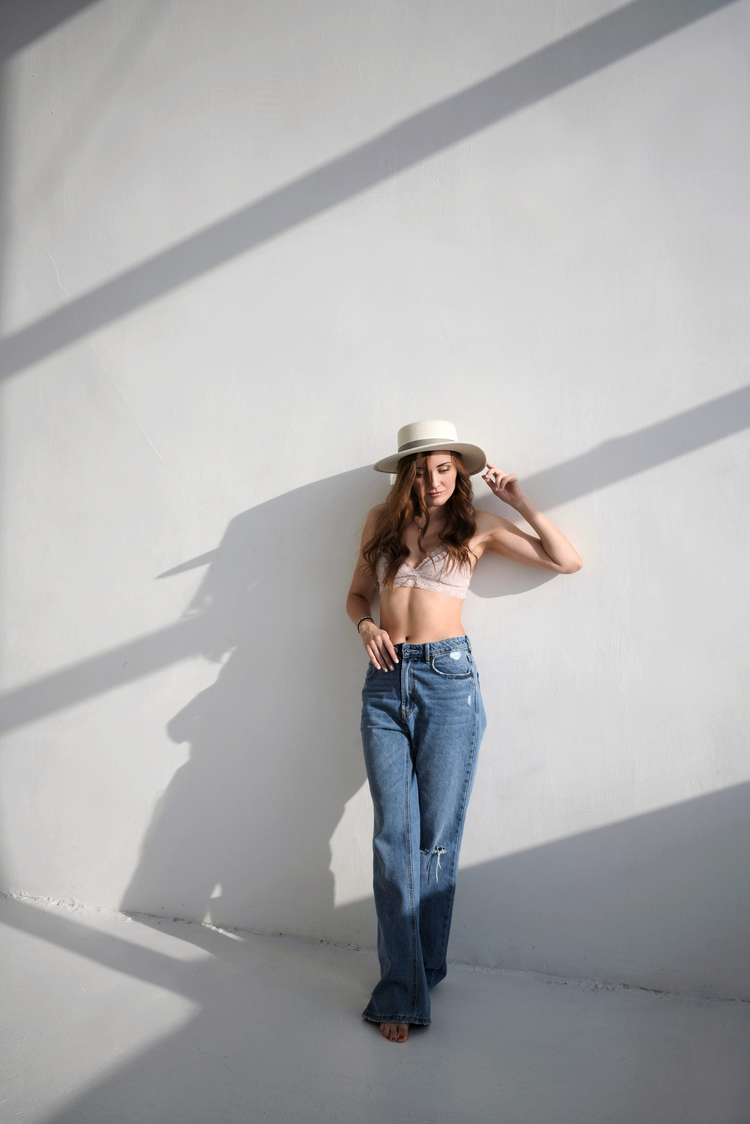 Смотреть серию. ЖЕНСКИЙ ФОТОГРАФ КРИСТИНА ВИГЕЛЬ