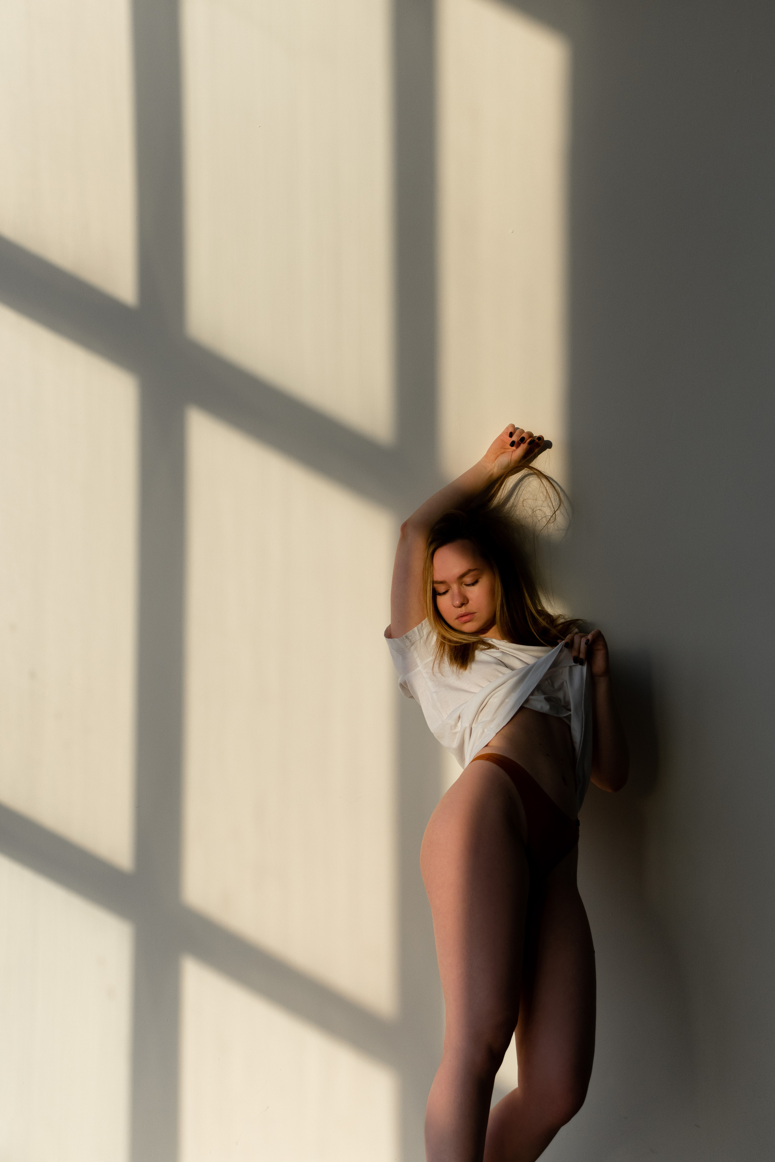 Смотреть серию. ЖЕНСКИЙ ФОТОГРАФ КРИСТИНА ВИГЕЛЬ