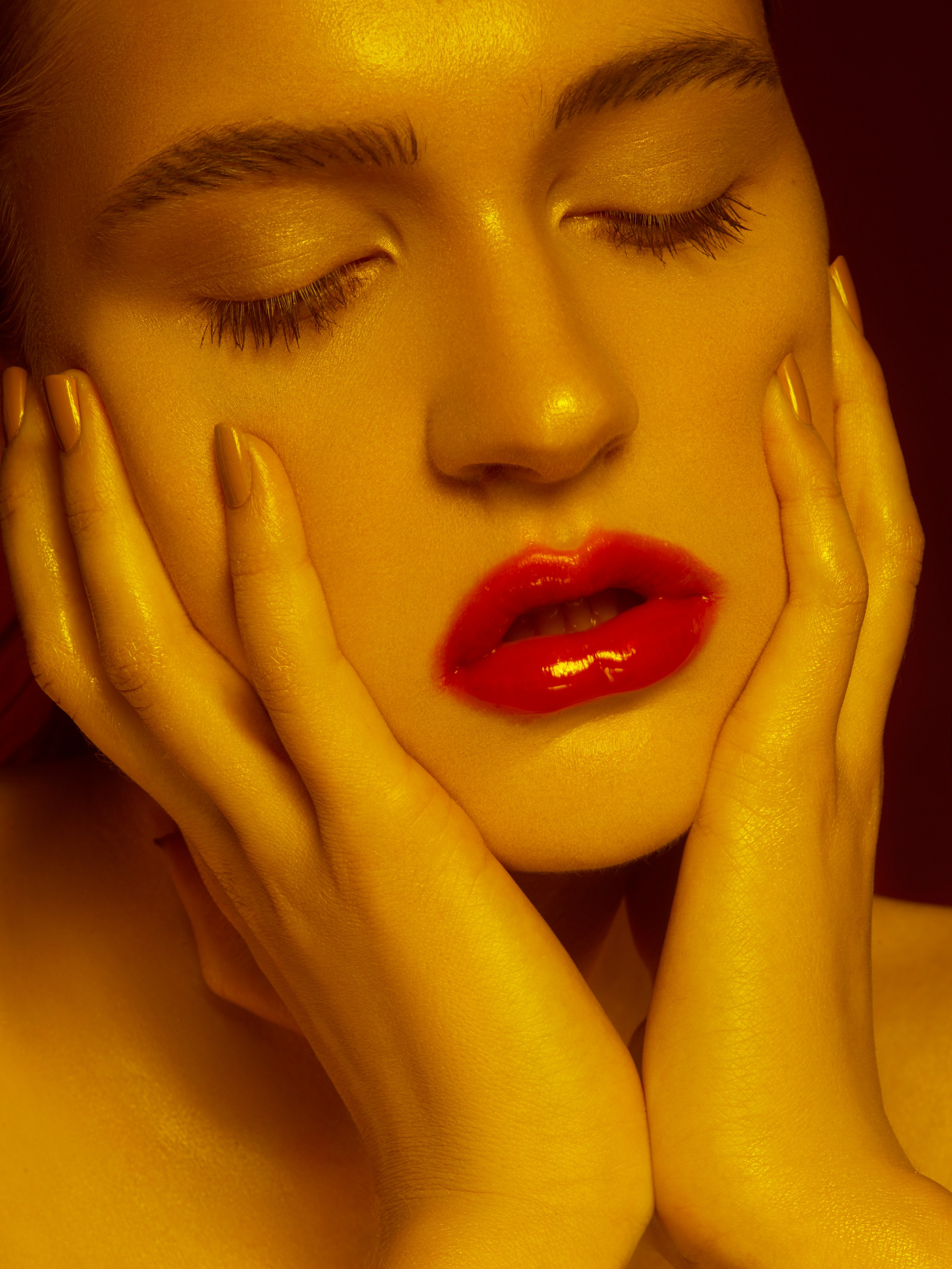 TOTAL RED. Профессиональный фотограф Федотова Арина