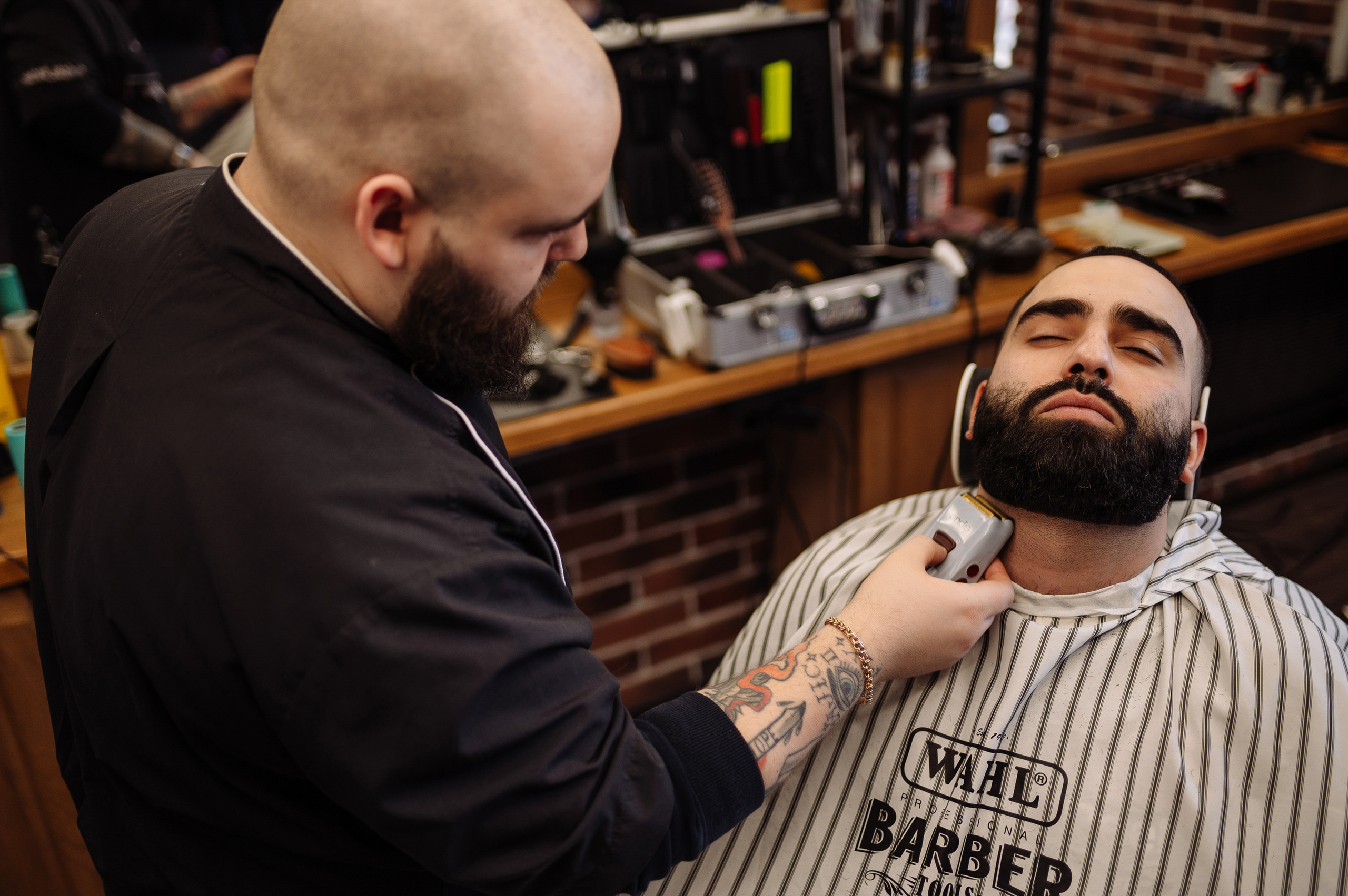 Мужская парикмахерская Old Boy. Репортажный и свадебный фотограф в Курске Борис Захарчук