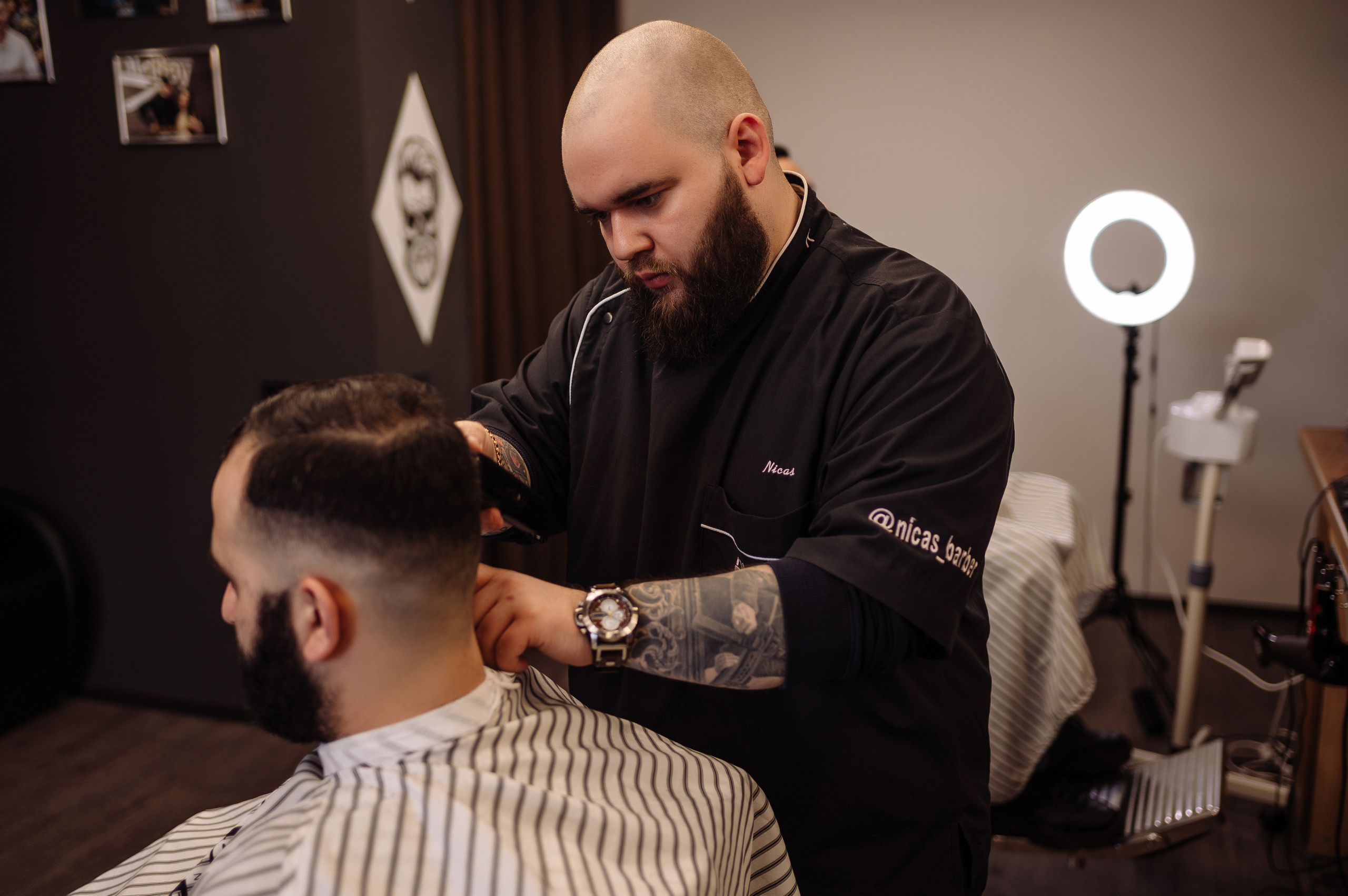 Мужская парикмахерская Old Boy. Репортажный и свадебный фотограф в Курске Борис Захарчук