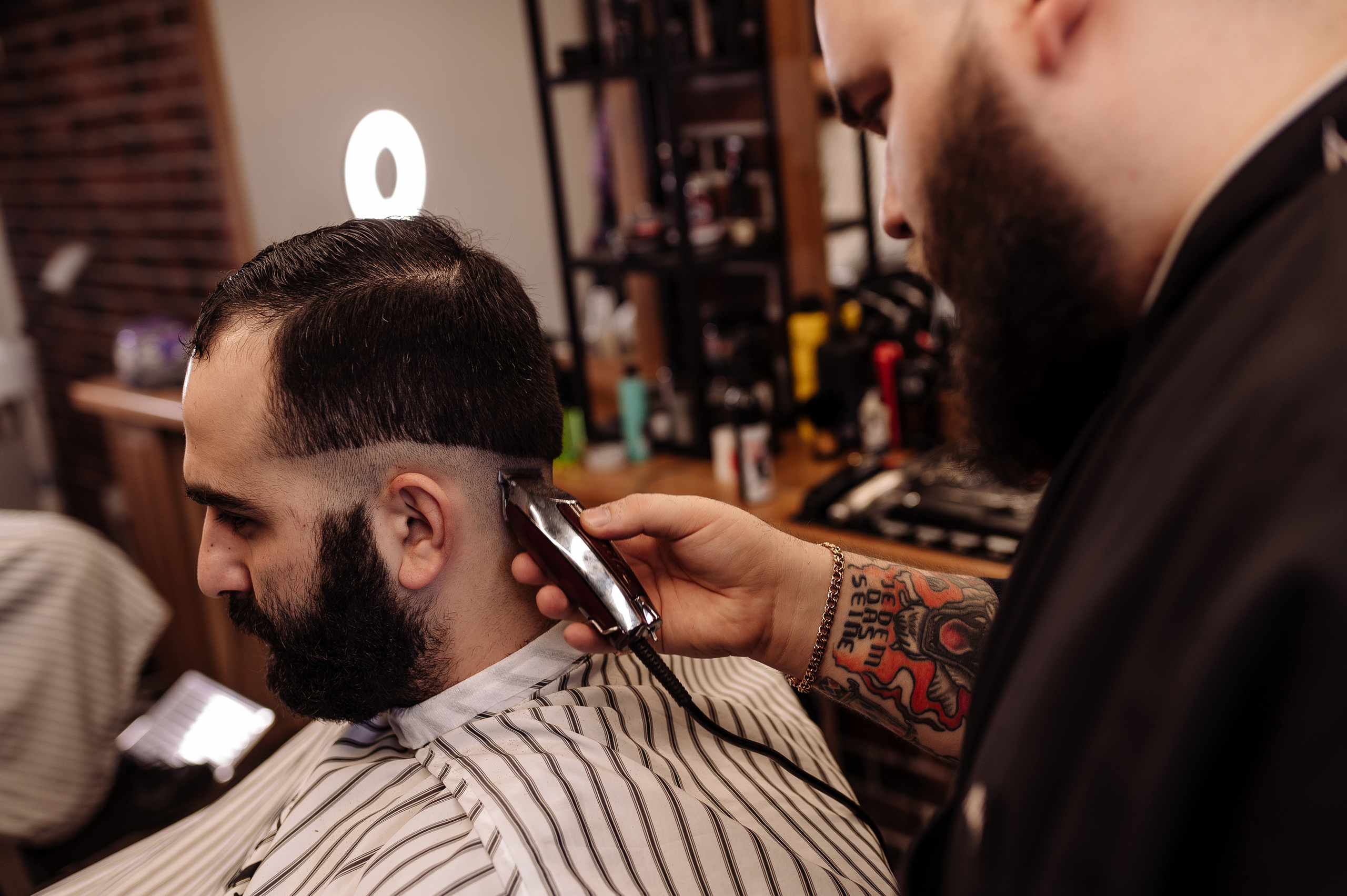 Мужская парикмахерская Old Boy. Репортажный и свадебный фотограф в Курске Борис Захарчук