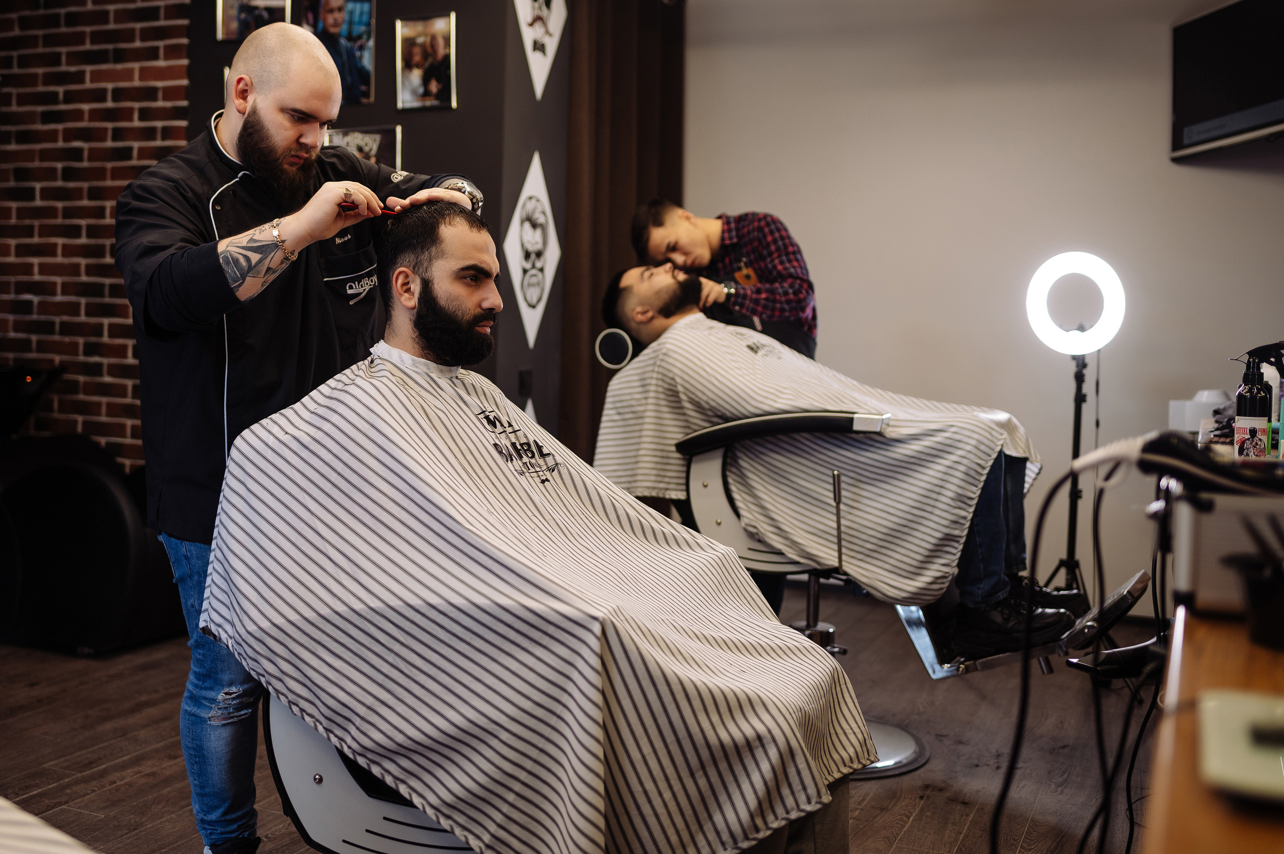 Мужская парикмахерская Old Boy. Репортажный и свадебный фотограф в Курске Борис Захарчук