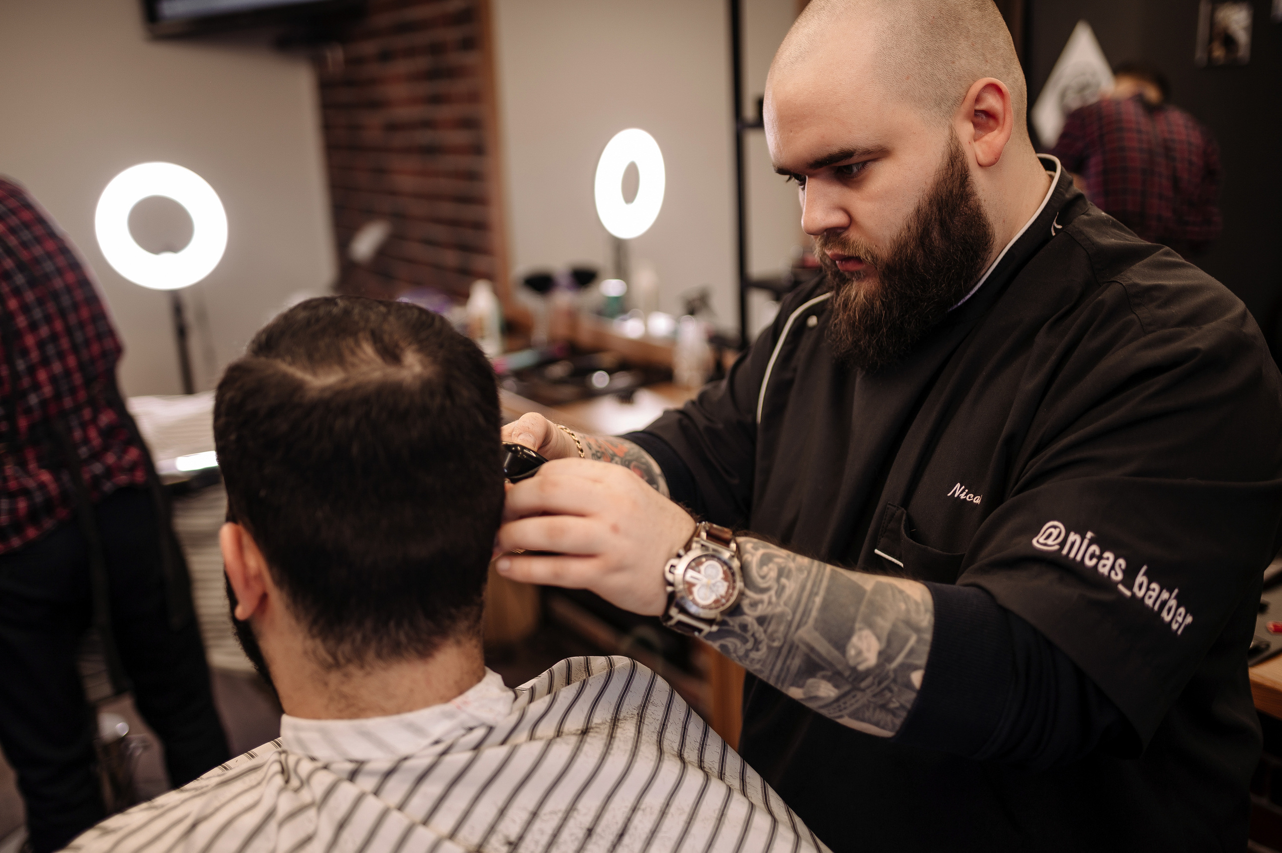 Мужская парикмахерская Old Boy. Репортажный и свадебный фотограф в Курске Борис Захарчук