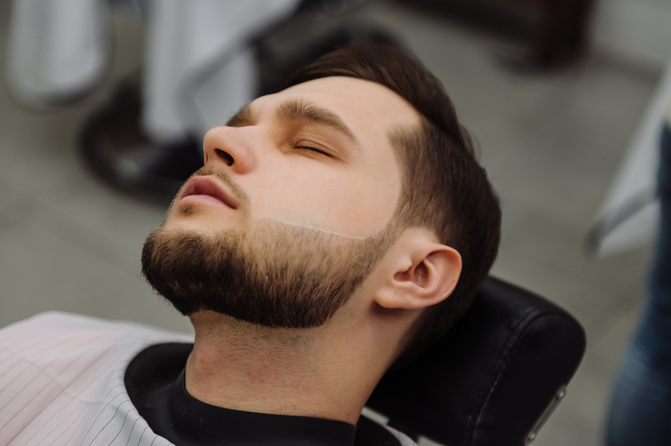 Бизнес портрет барбера. Репортажный и свадебный фотограф в Курске Борис Захарчук