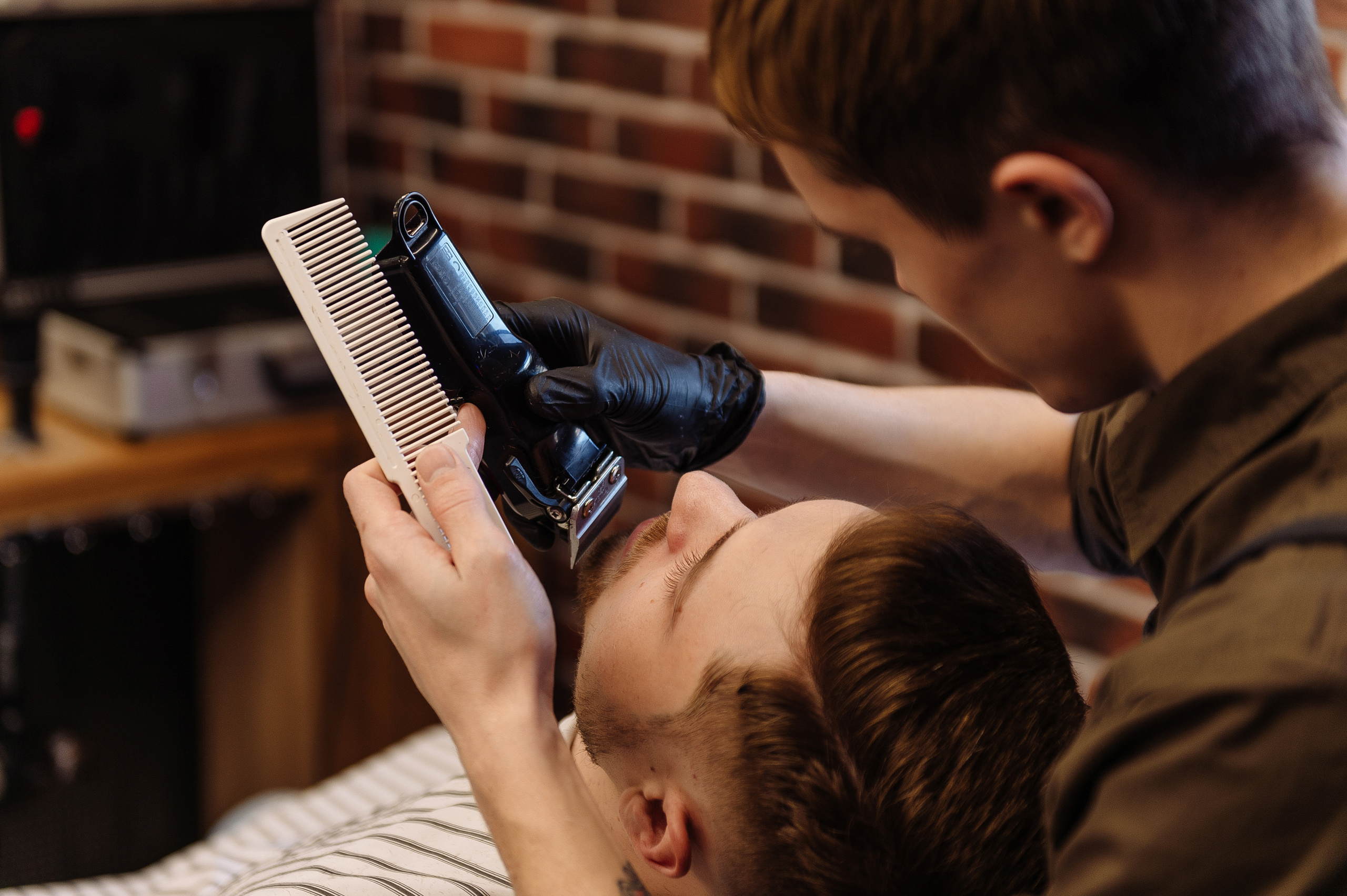 Мужская парикмахерская Old Boy. Репортажный и свадебный фотограф в Курске Борис Захарчук