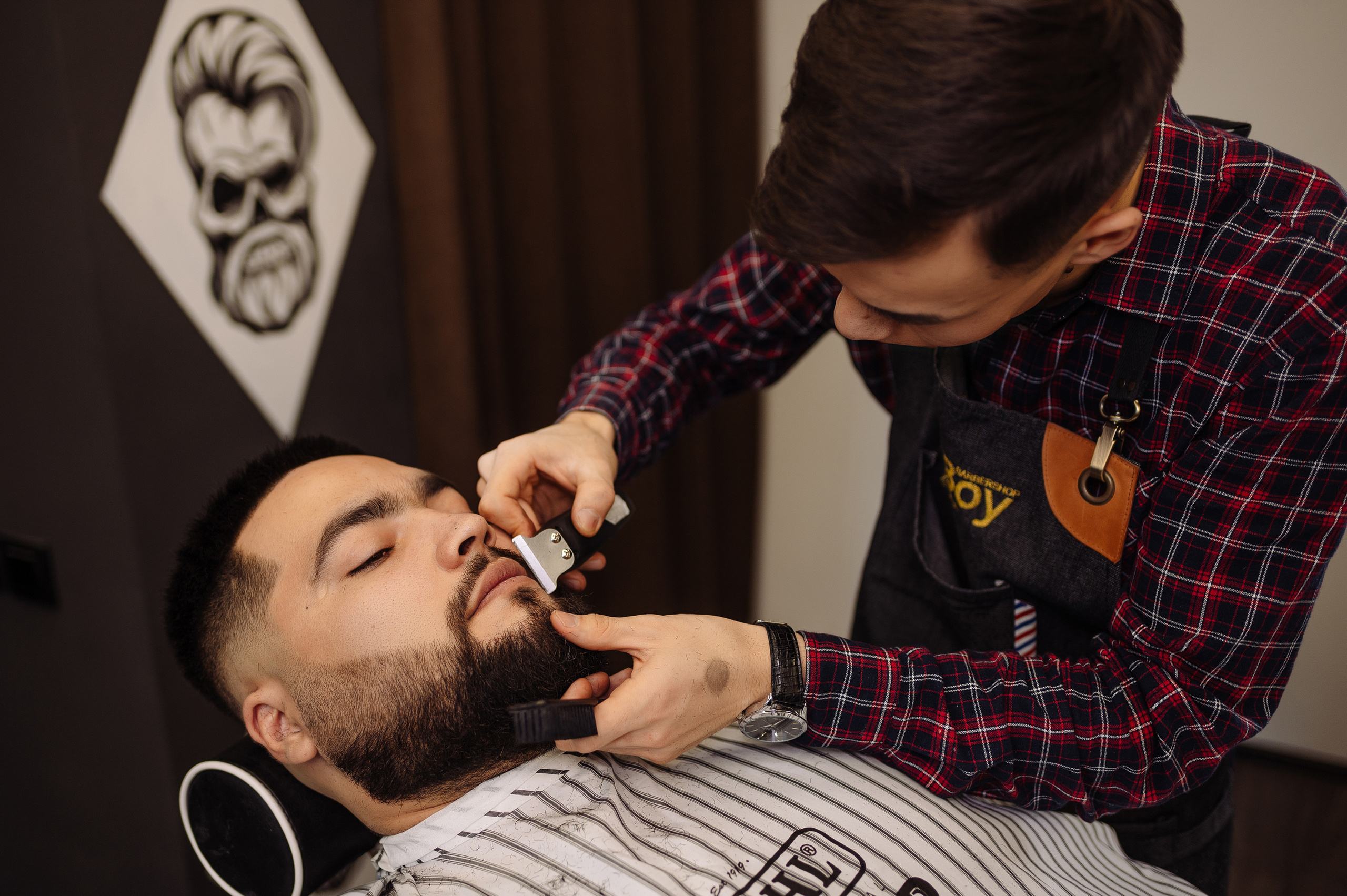 Мужская парикмахерская Old Boy. Репортажный и свадебный фотограф в Курске Борис Захарчук