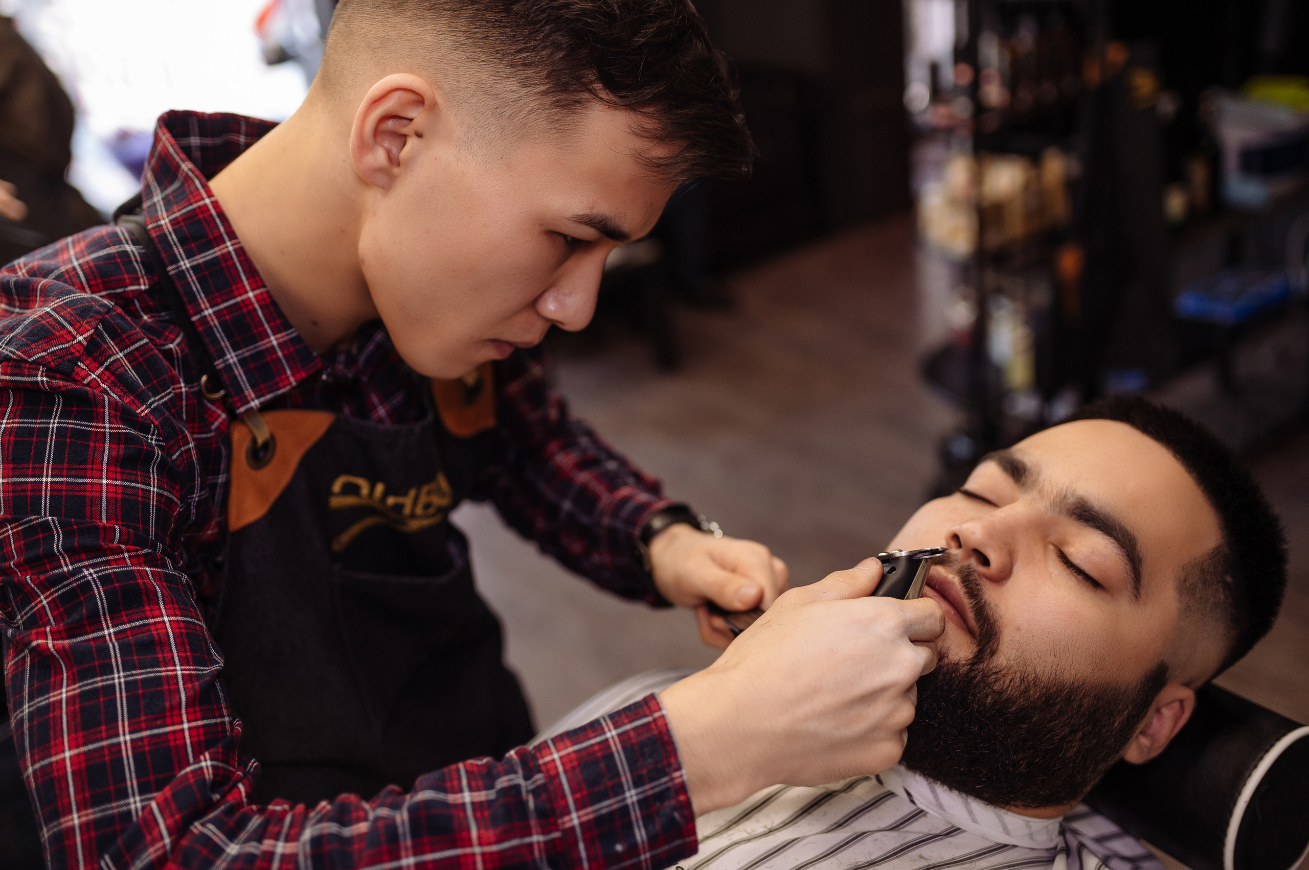 Мужская парикмахерская Old Boy. Репортажный и свадебный фотограф в Курске Борис Захарчук