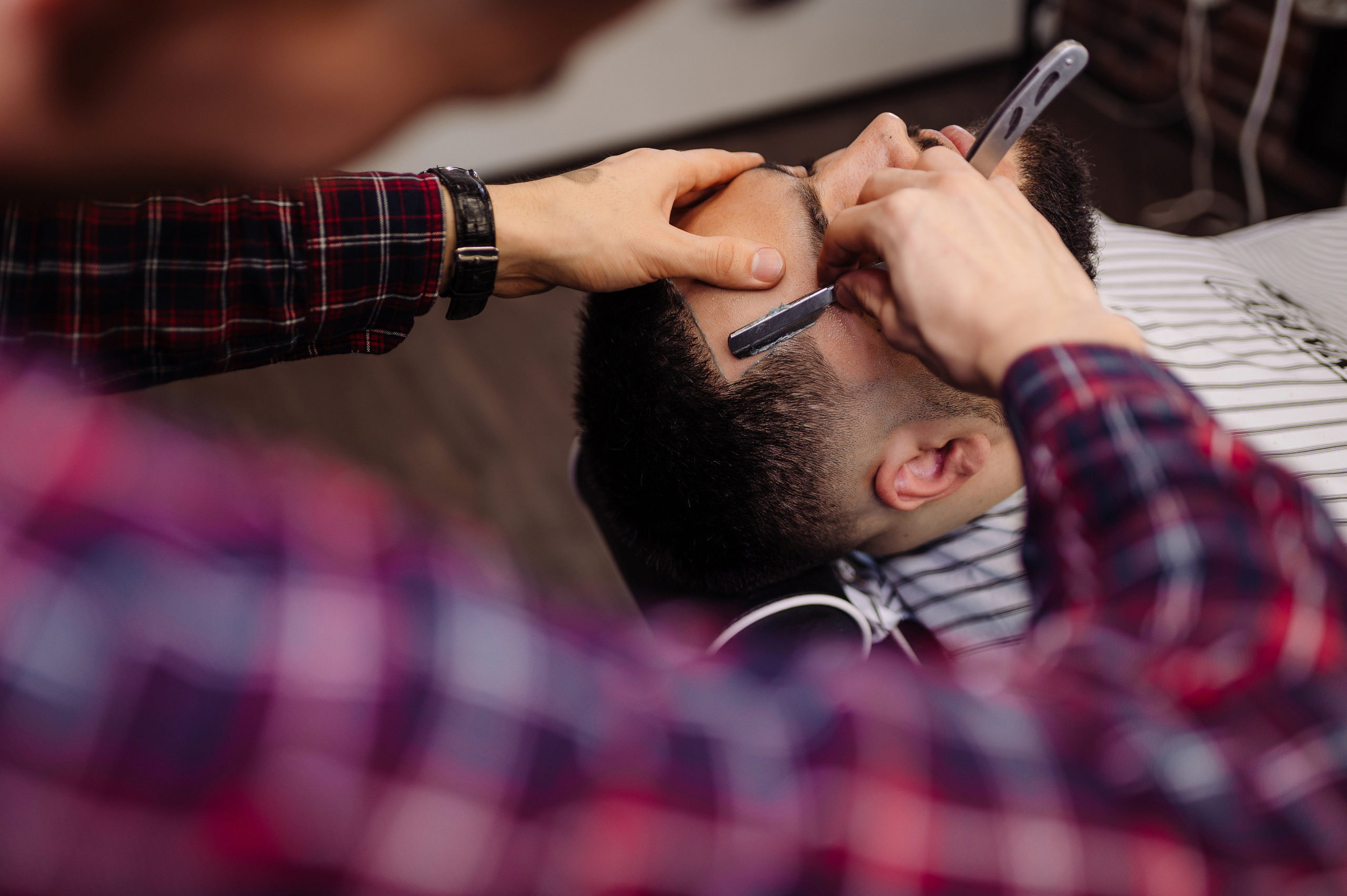 Мужская парикмахерская Old Boy. Репортажный и свадебный фотограф в Курске Борис Захарчук