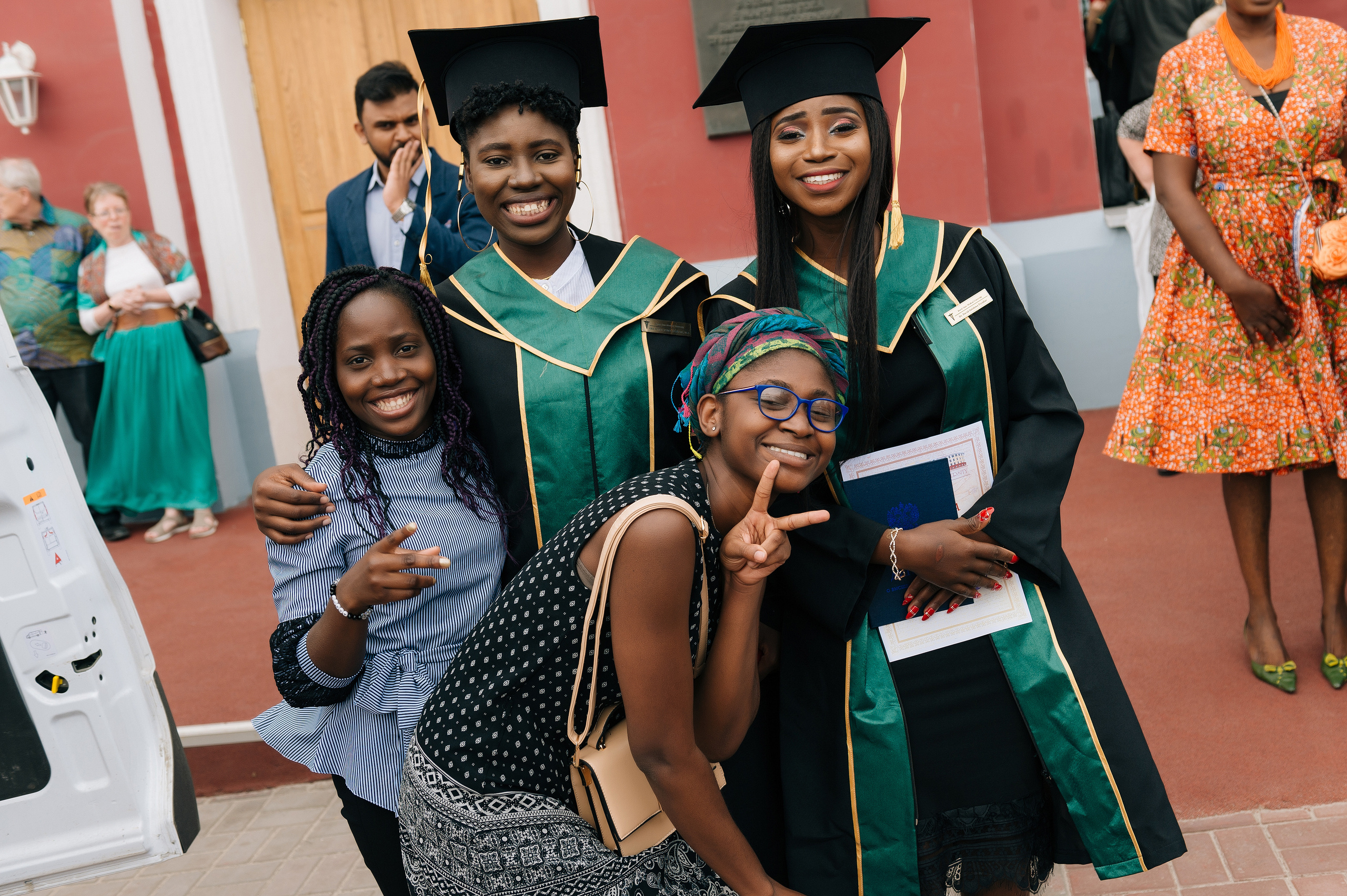 Фотографии с вручения дипломов студентов КГМУ. Репортажный и свадебный фотограф в Курске Борис Захарчук