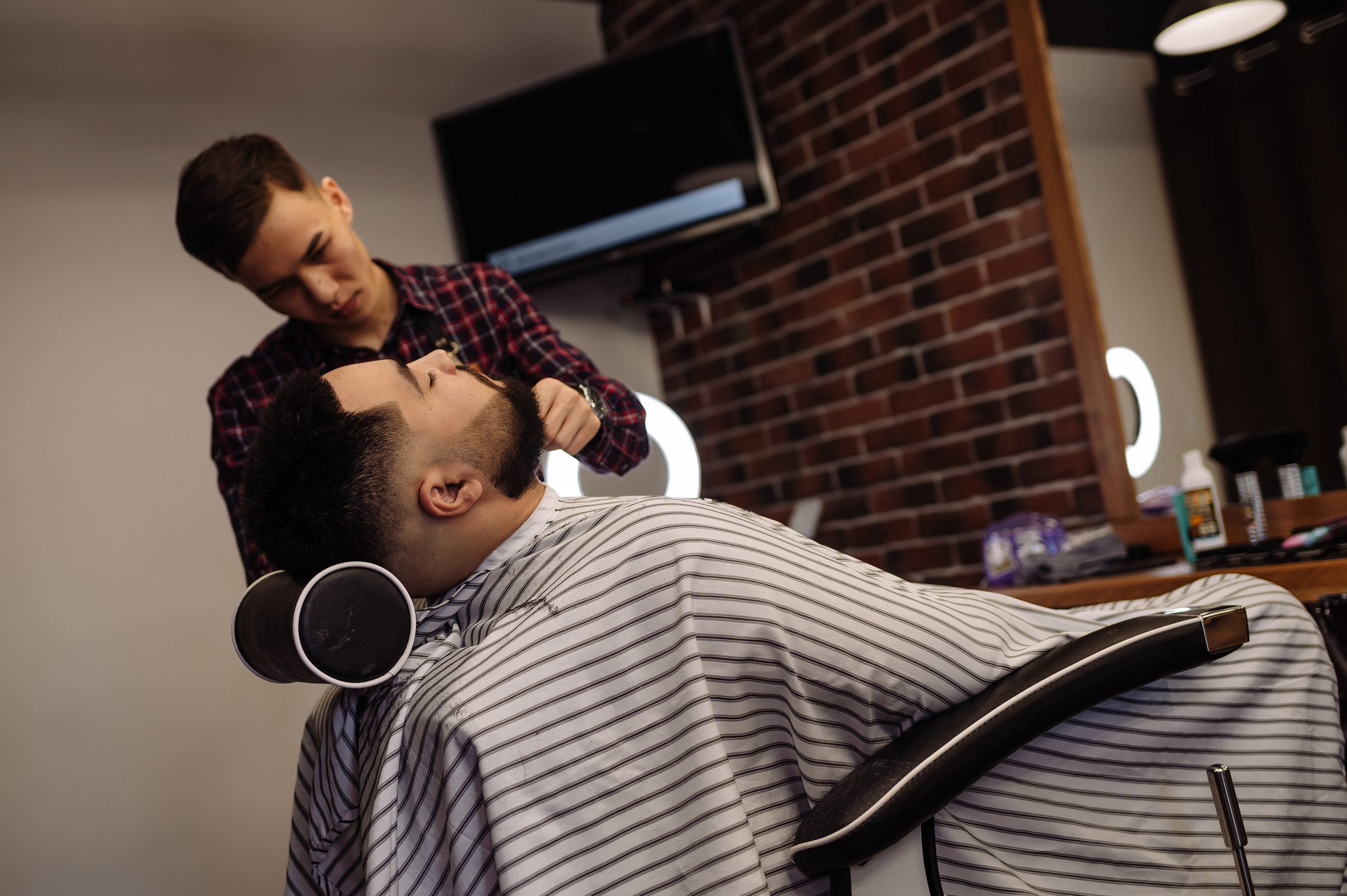 Мужская парикмахерская Old Boy. Репортажный и свадебный фотограф в Курске Борис Захарчук