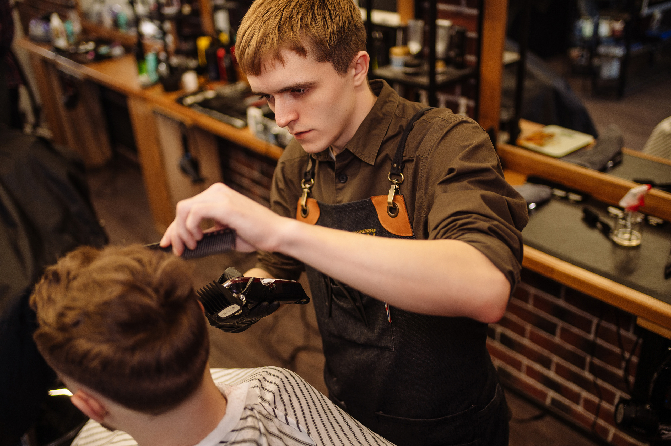 Мужская парикмахерская Old Boy. Репортажный и свадебный фотограф в Курске Борис Захарчук