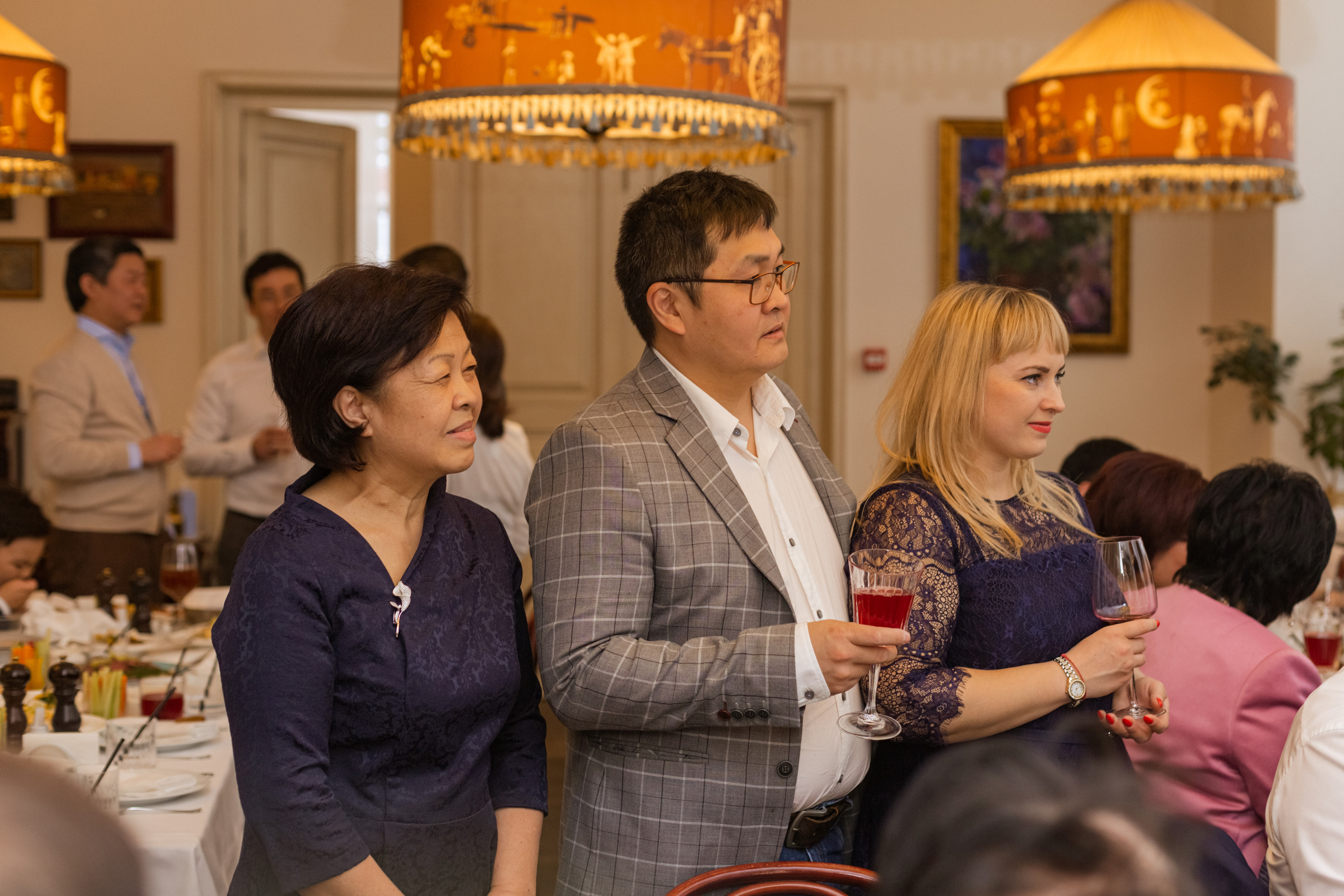 Асянди. Ресторан. Семейный фотограф в Санкт-Петербурге Любовь Савкина