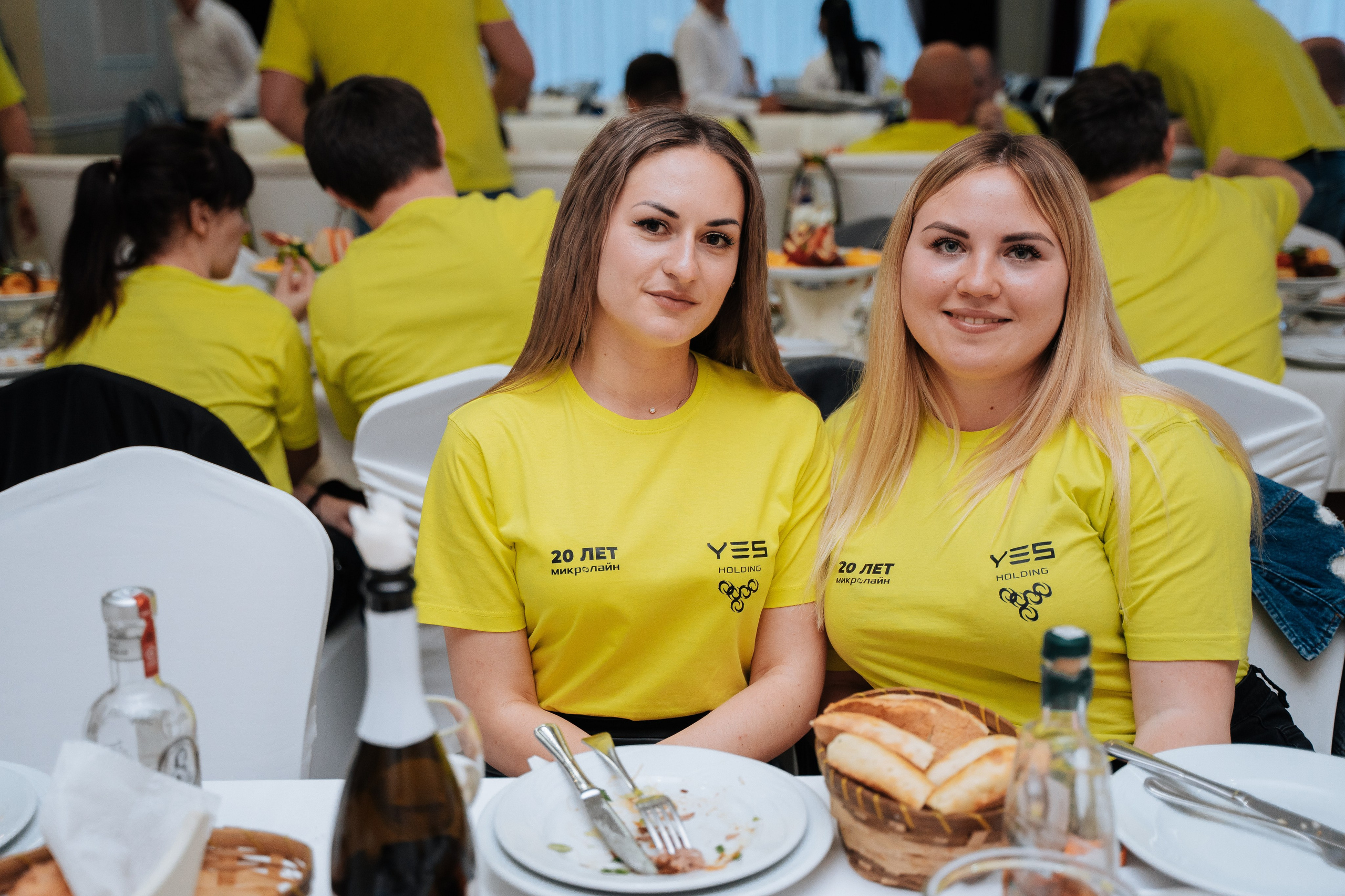 Yes Holding. Свадебный фотограф в Симферополе