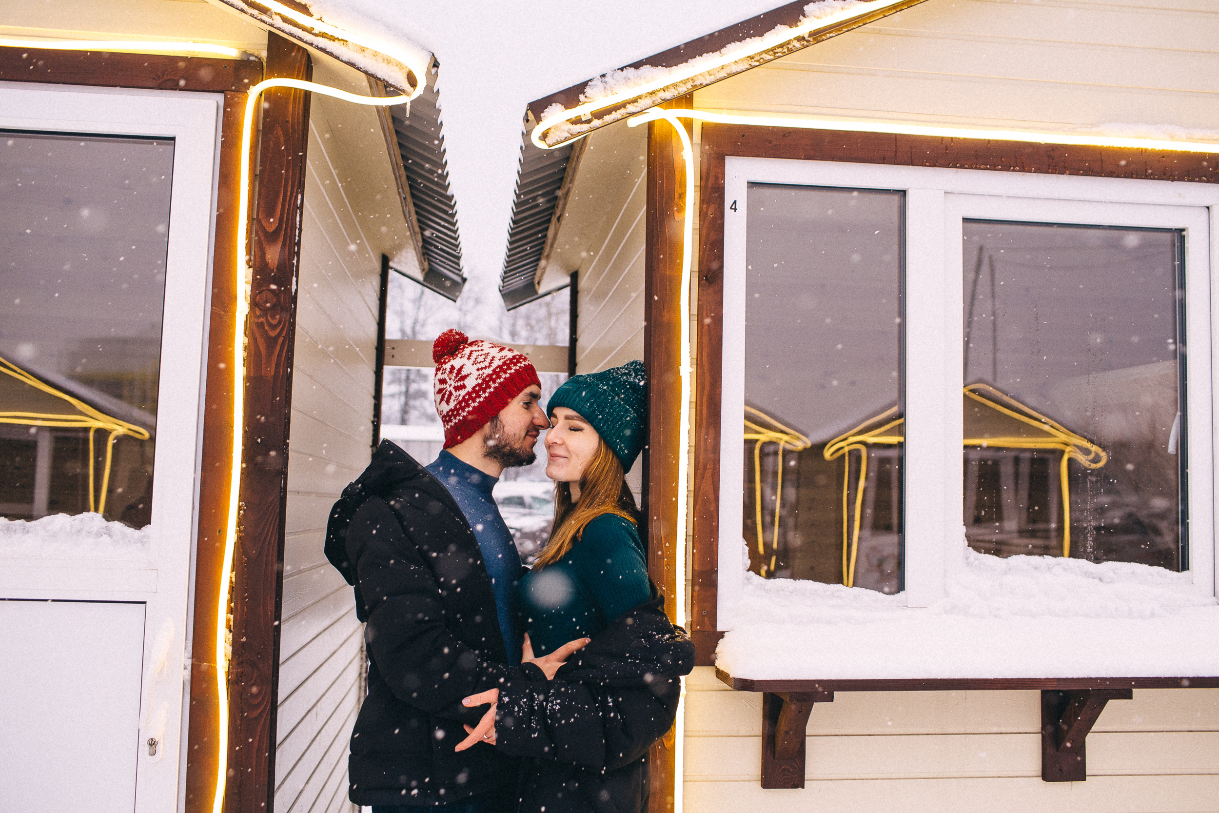 Олег и Даша, снежная фотосессия. Свадебный и семейный фотограф в Твери, Москве, Санкт-Петербурге