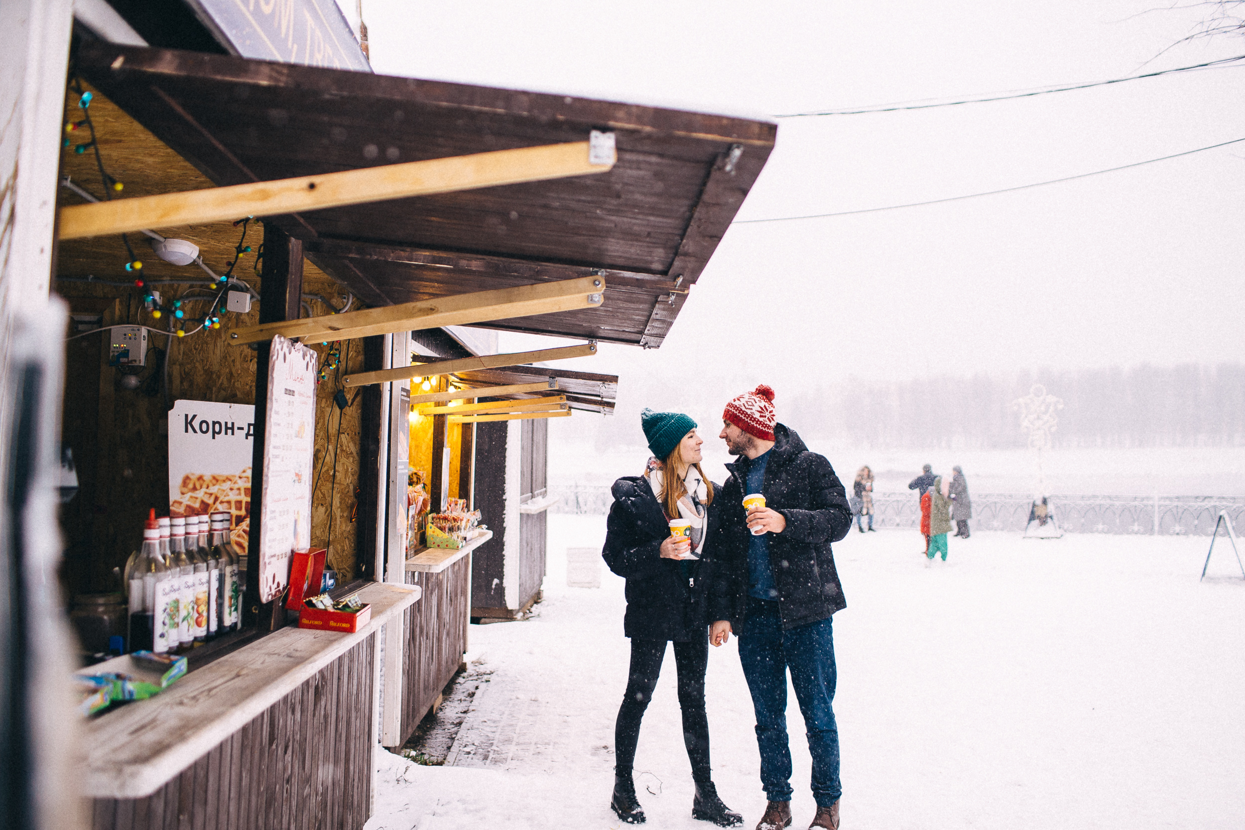 Олег и Даша, снежная фотосессия. Свадебный и семейный фотограф в Твери, Москве, Санкт-Петербурге