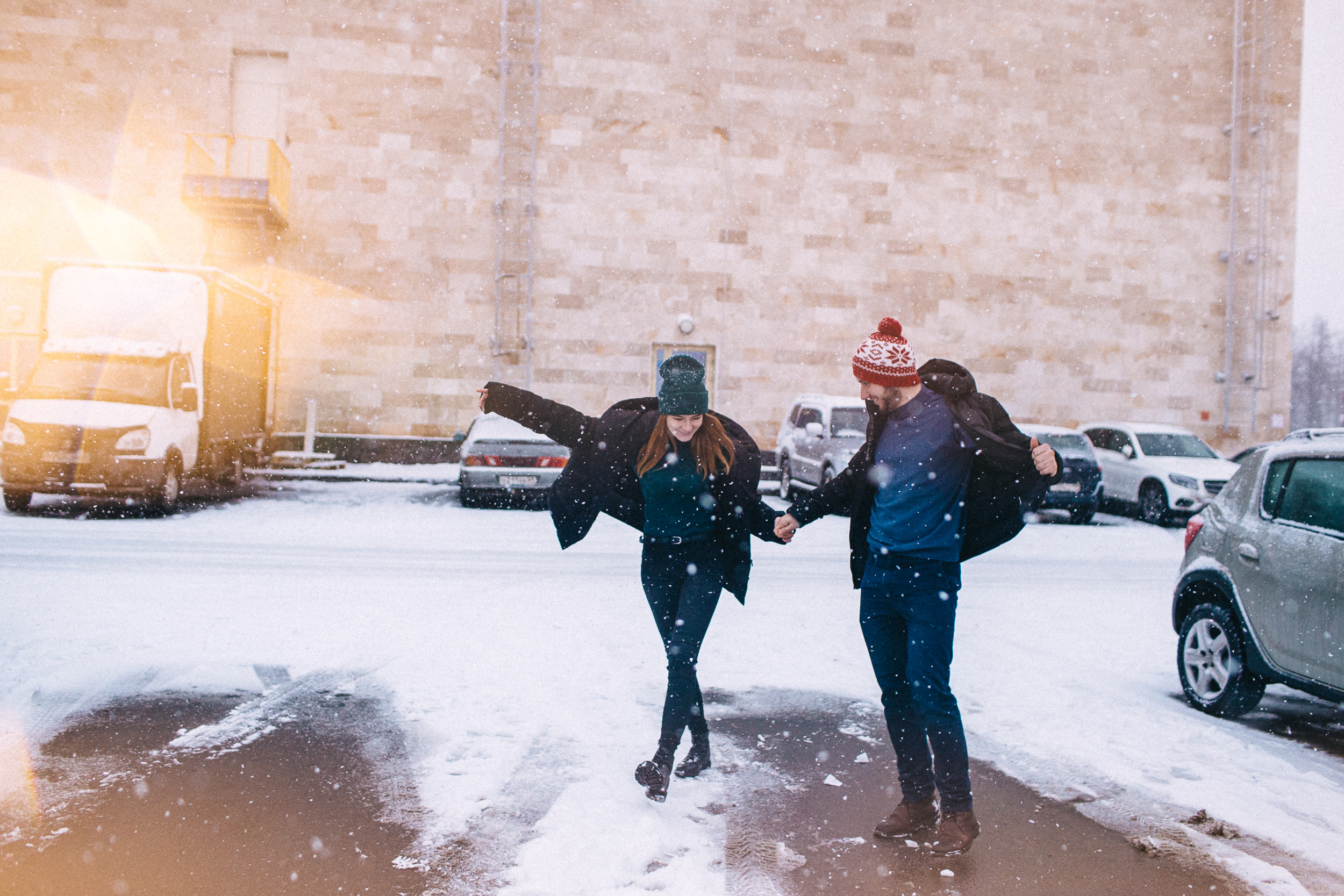 Олег и Даша, снежная фотосессия. Свадебный и семейный фотограф в Твери, Москве, Санкт-Петербурге