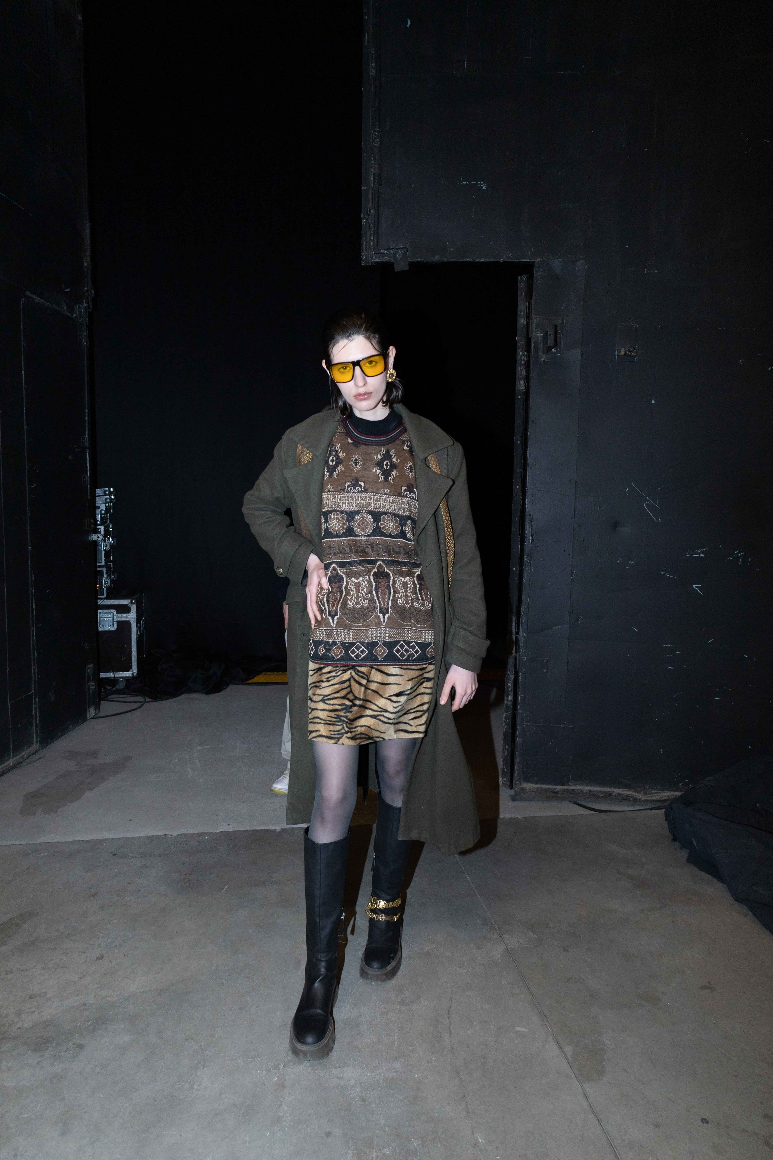 Auxi Backstage. VICTORIA SHU