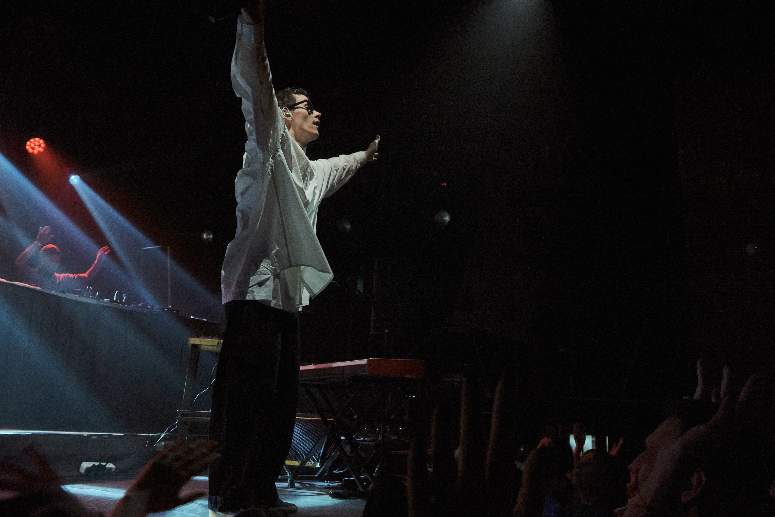 Антоха МС. Фотограф и оператор Сергей Окладников