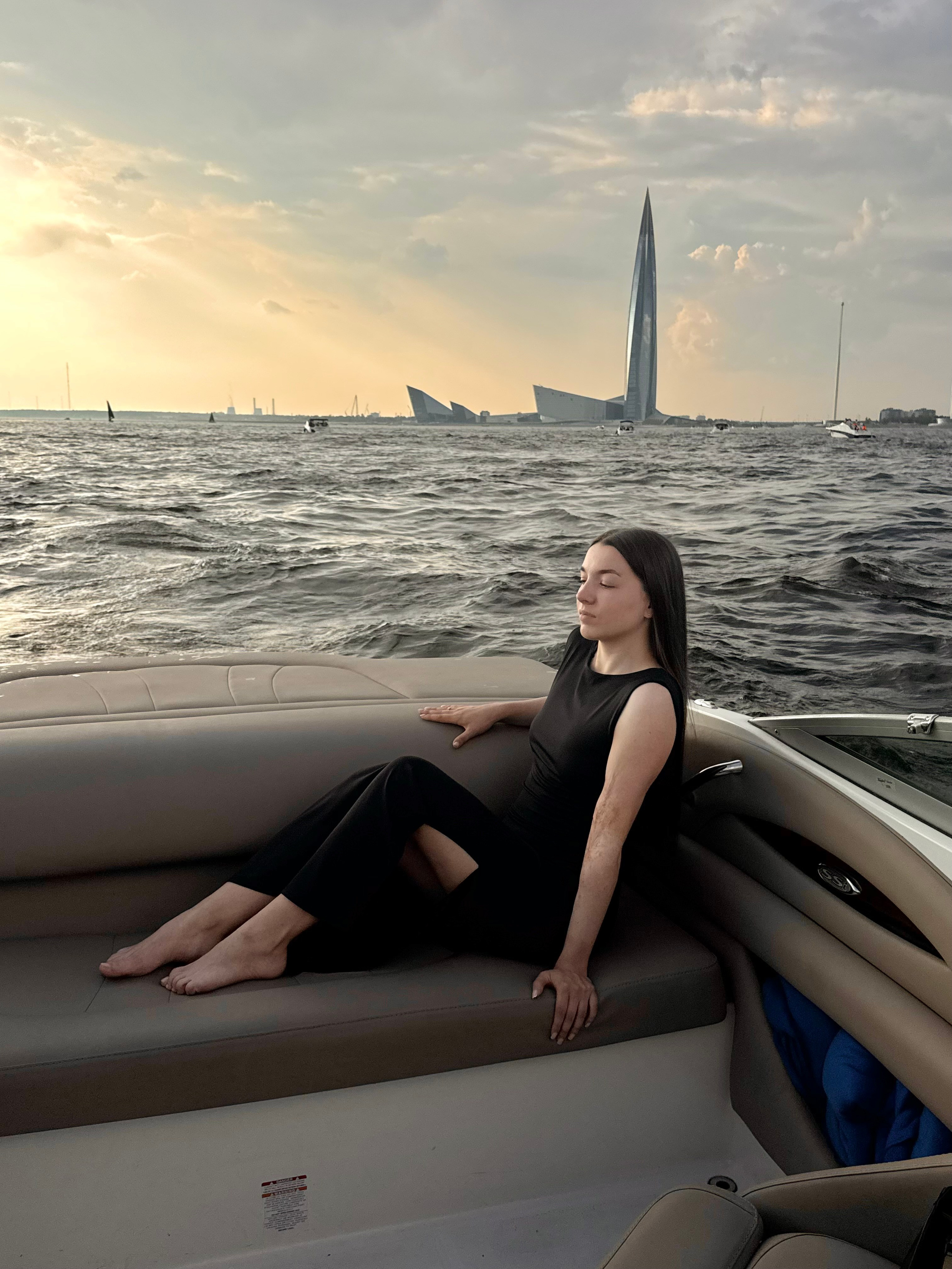 Диана и Даниил [айфон 15про]. Утонченный фотограф в Санкт-Петербурге Ксения Пелевина