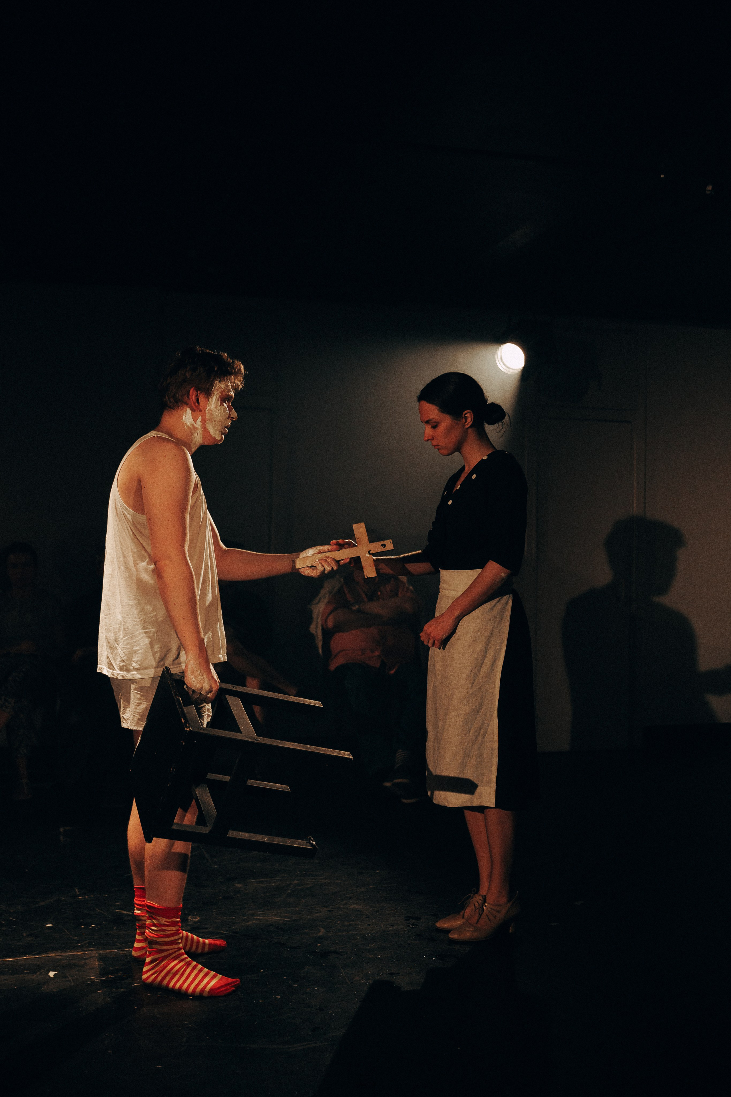 «Продаются детские ботиночки, неношенные». Профессиональный фотограф в Санкт-Петербурге Александр Волосенцев