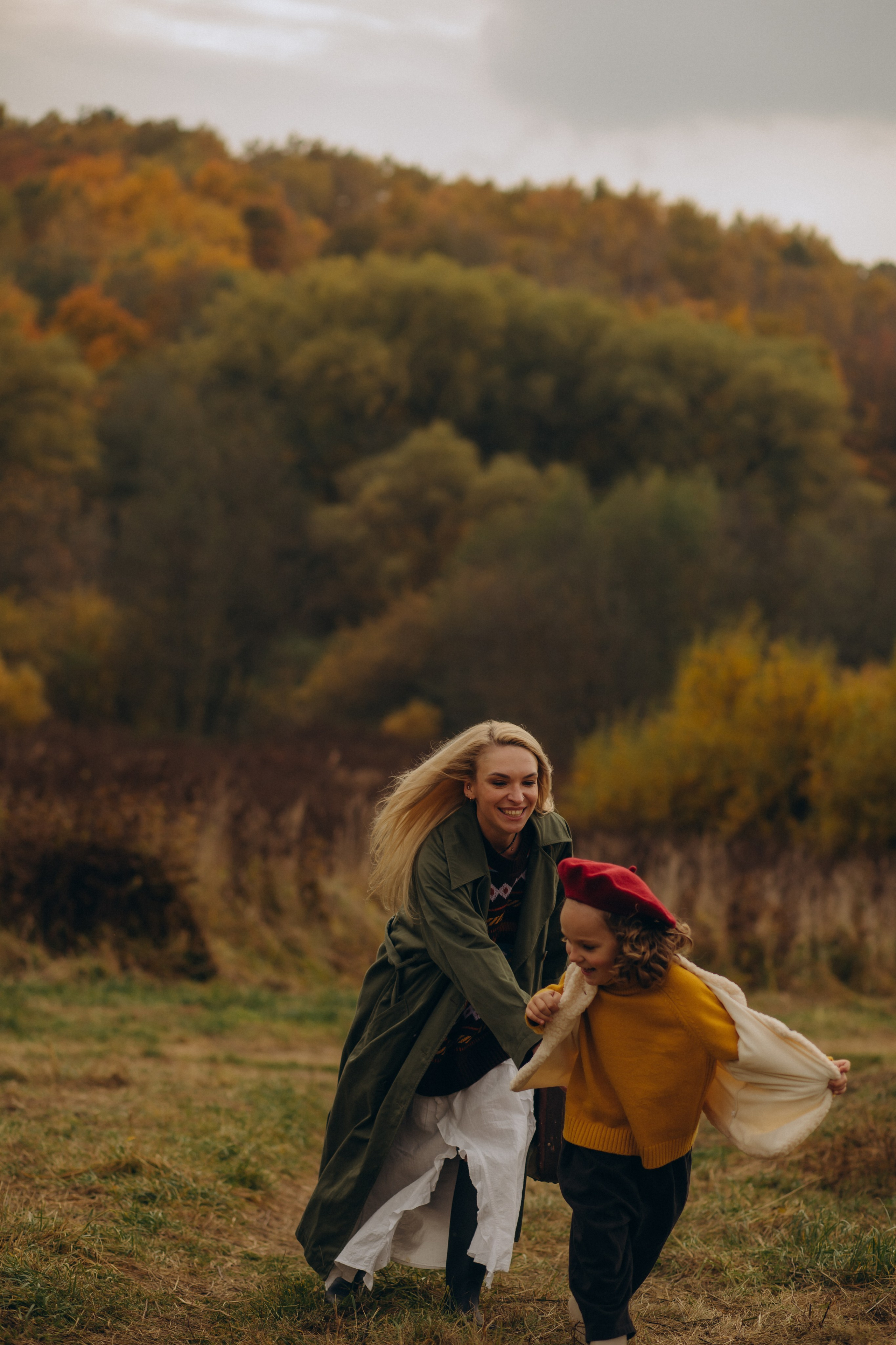 Мама и дочка в оврагах. Ваш фотограф АНАстасия Земскова