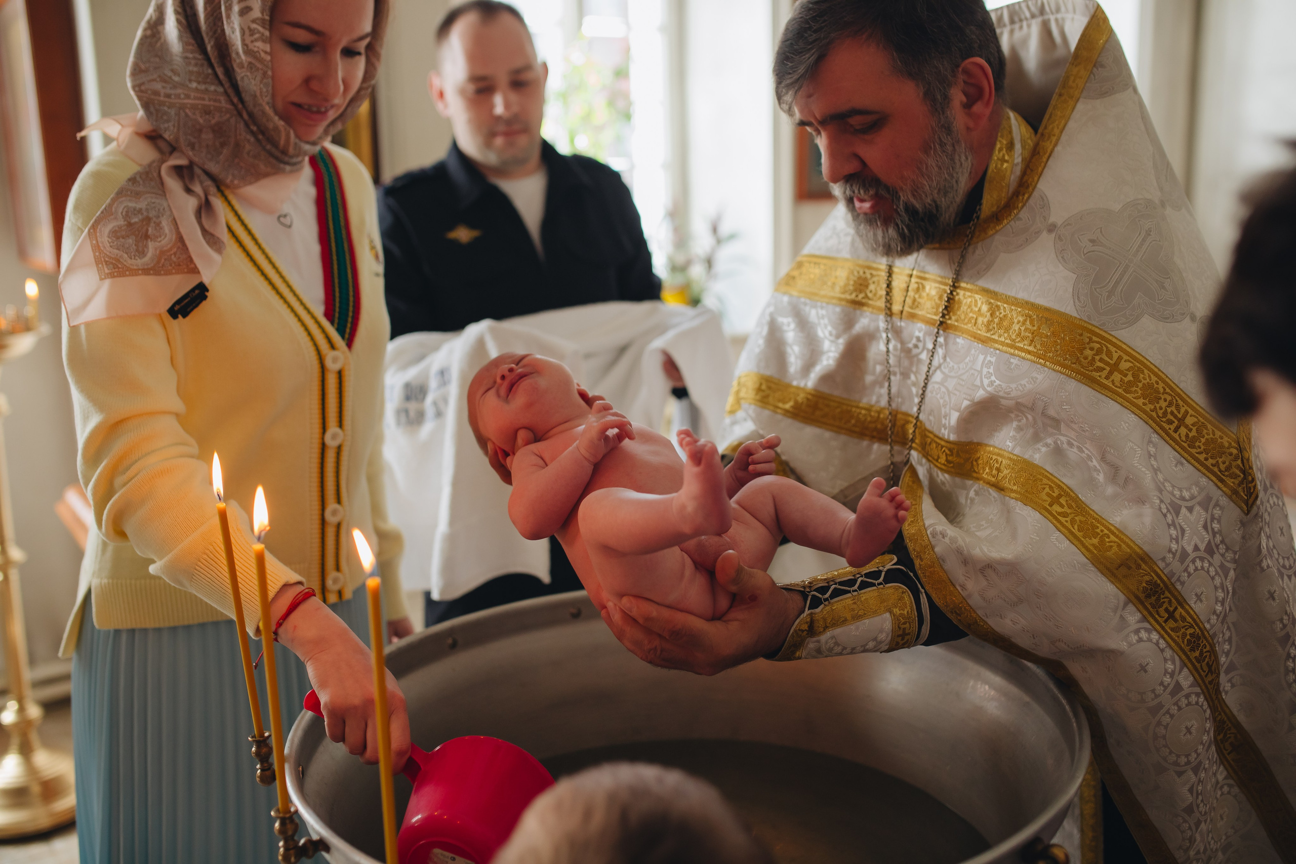 Крещение в светлом Храме. Семейный и детский фотограф в Москве Дорогова Екатерина